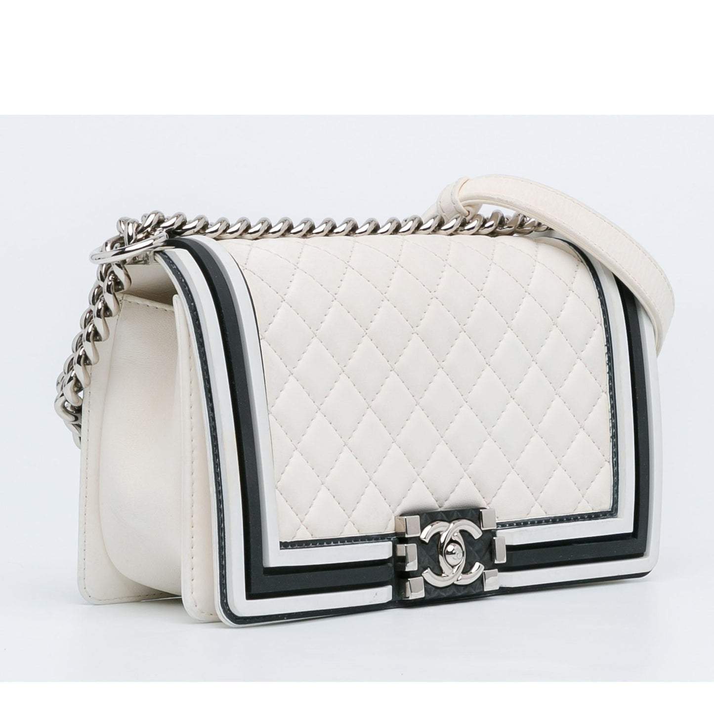 Chanel Medium Bicolor Lambskin and Rubber Boy Flap (SHG-DBkDgP)