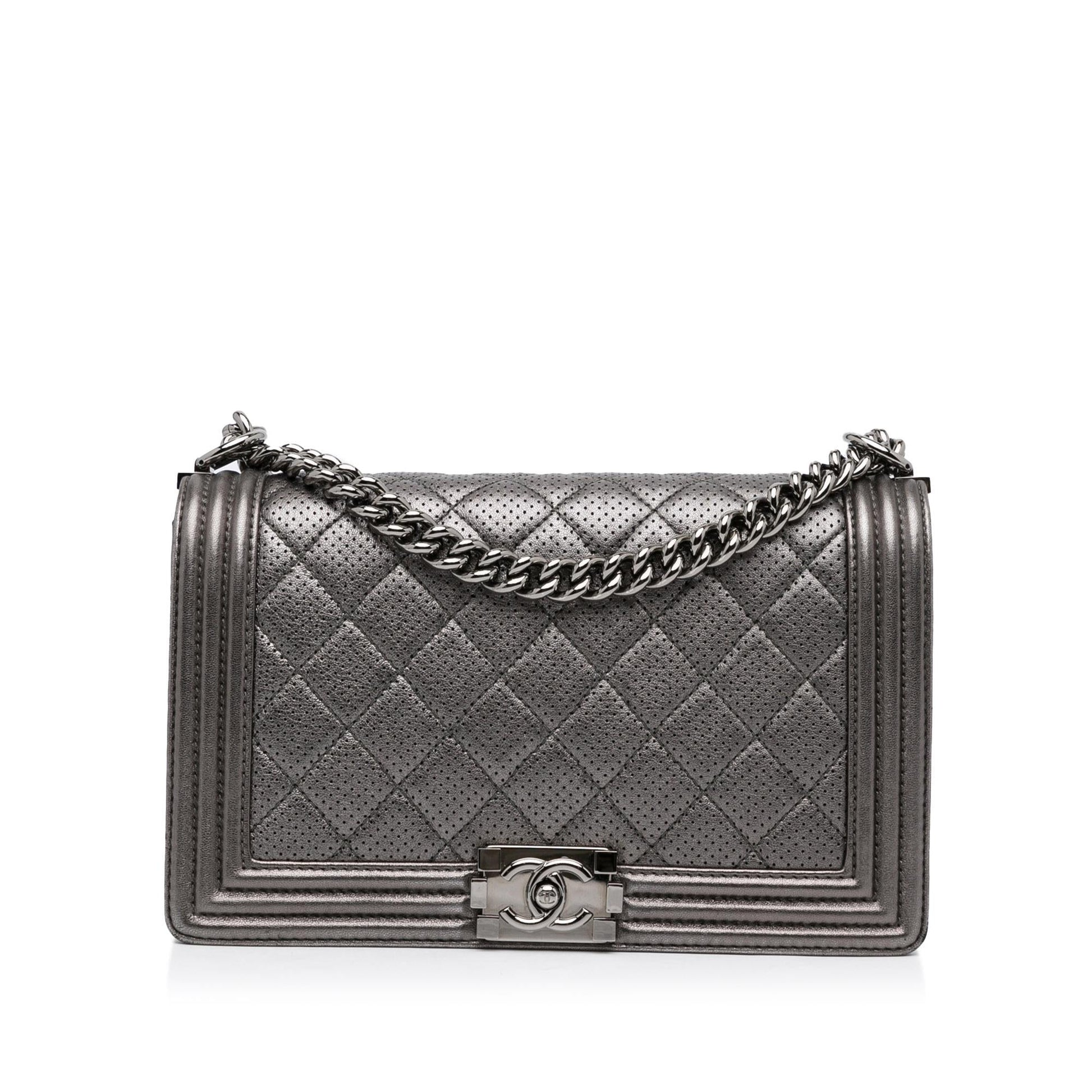Chanel Boy Flap SHG-YQarOt Shoulder Bag