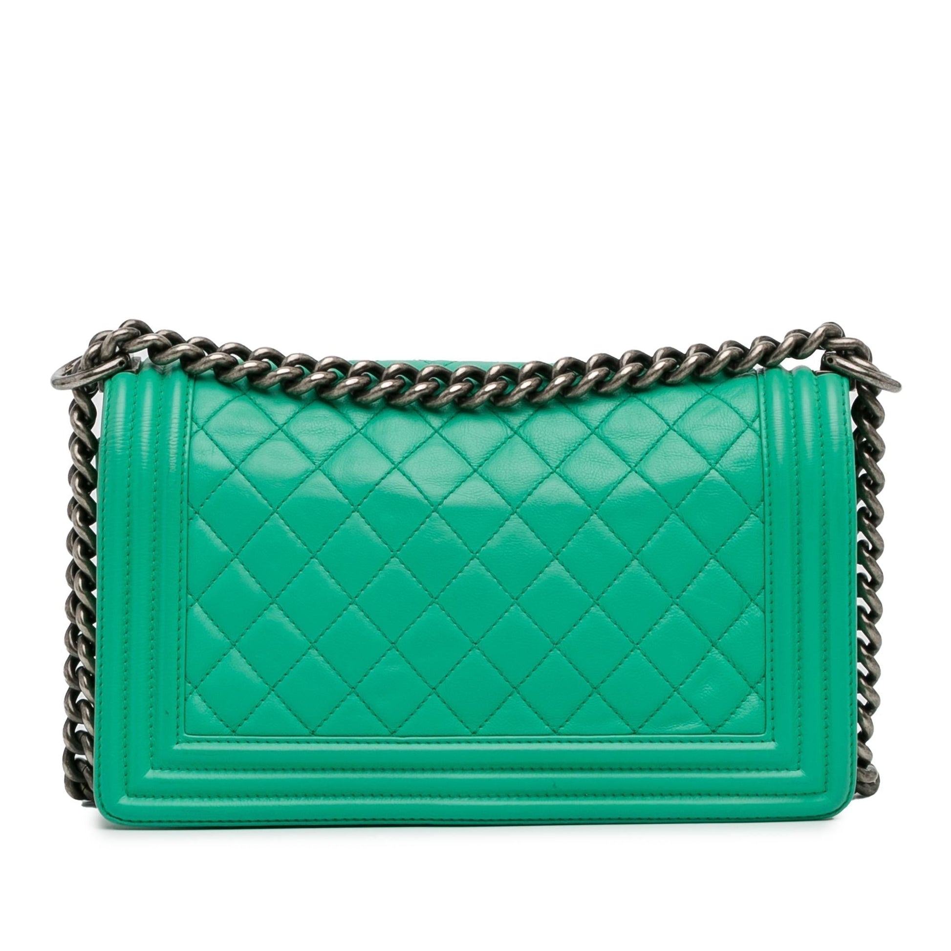 Chanel Medium Calfskin Boy Flap (Shg-V8Zn8A) Bag