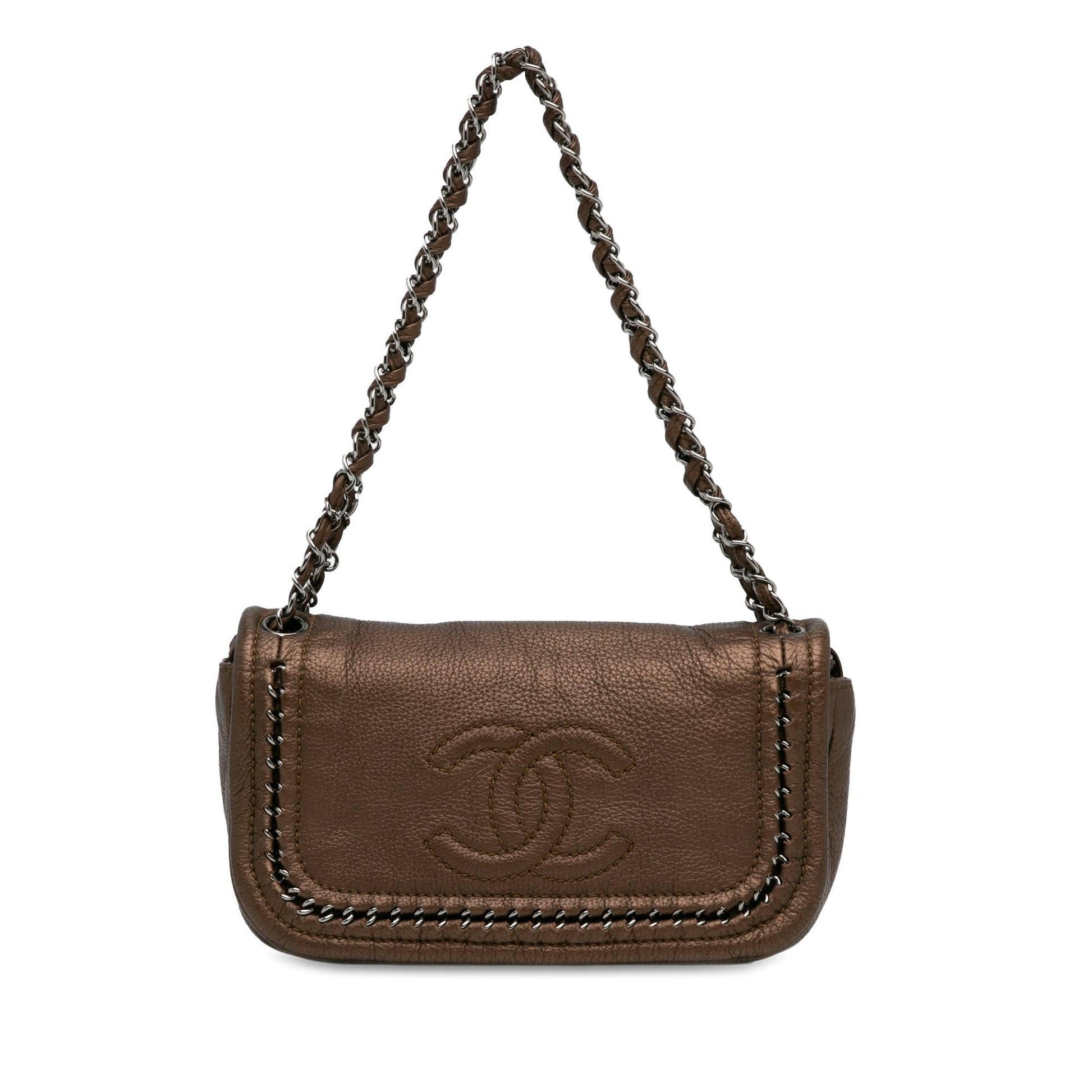 Chanel Calfskin Luxe Ligne Flap SHG-Mw3WxL Handbag