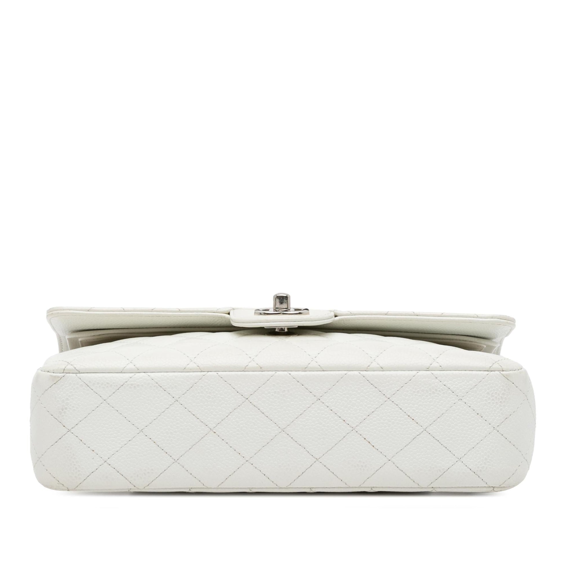 Chanel Medium Classic Caviar Double Flap (SHG-J0uMdj)