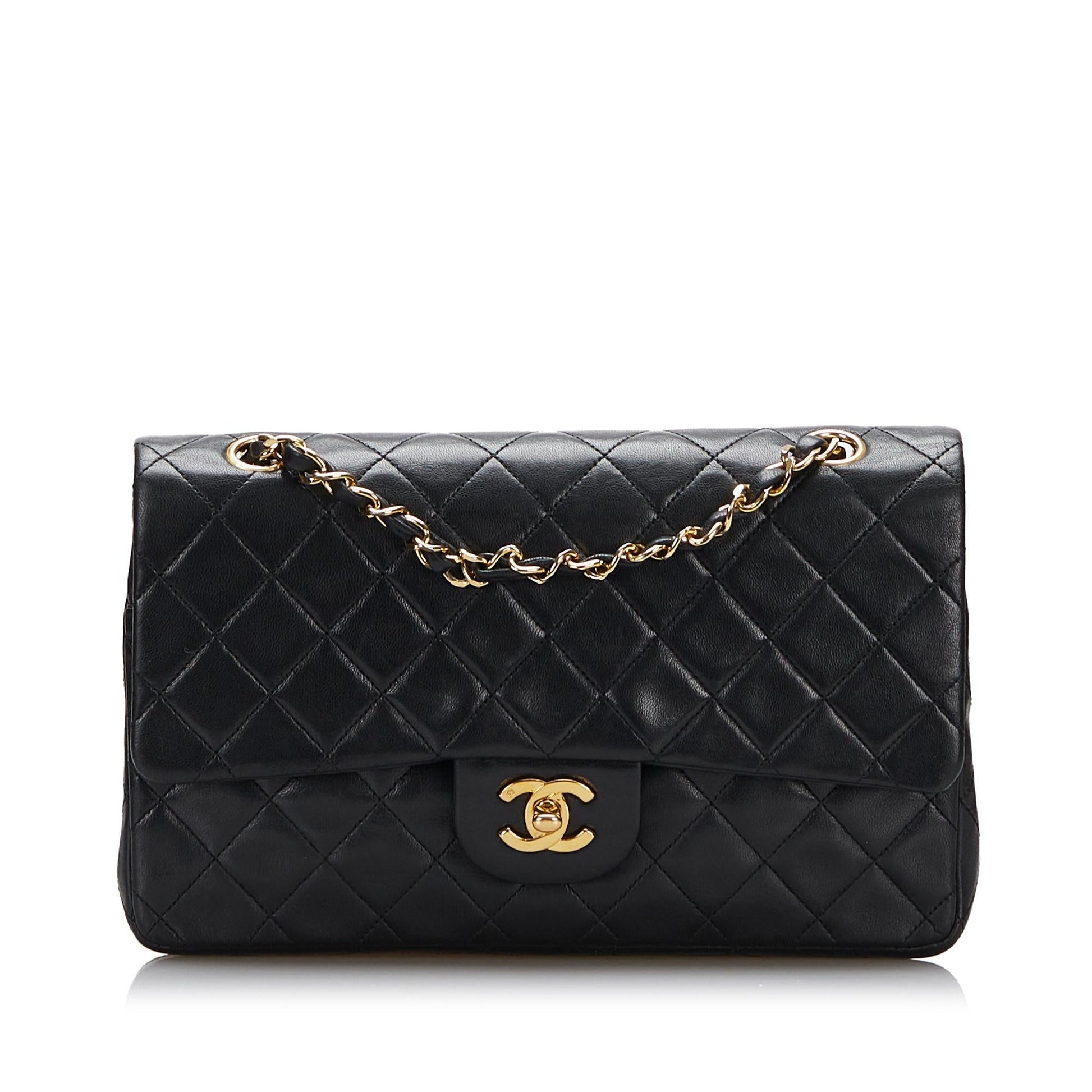 Chanel Classic Lambskin Double Flap SHG-8yIQ3v Handbag