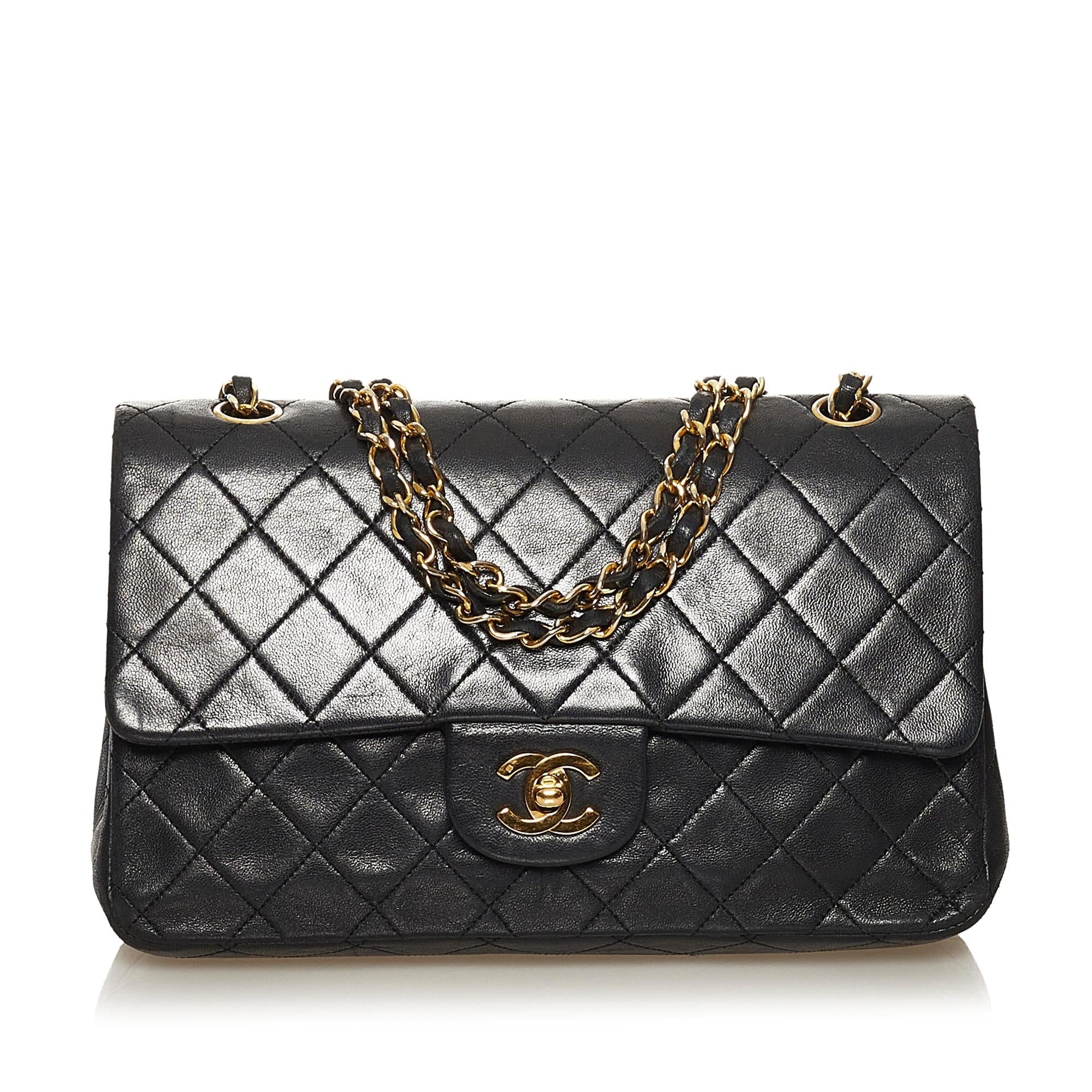 Chanel Classic Lambskin Double Flap SHG-QJVeiD Handbag