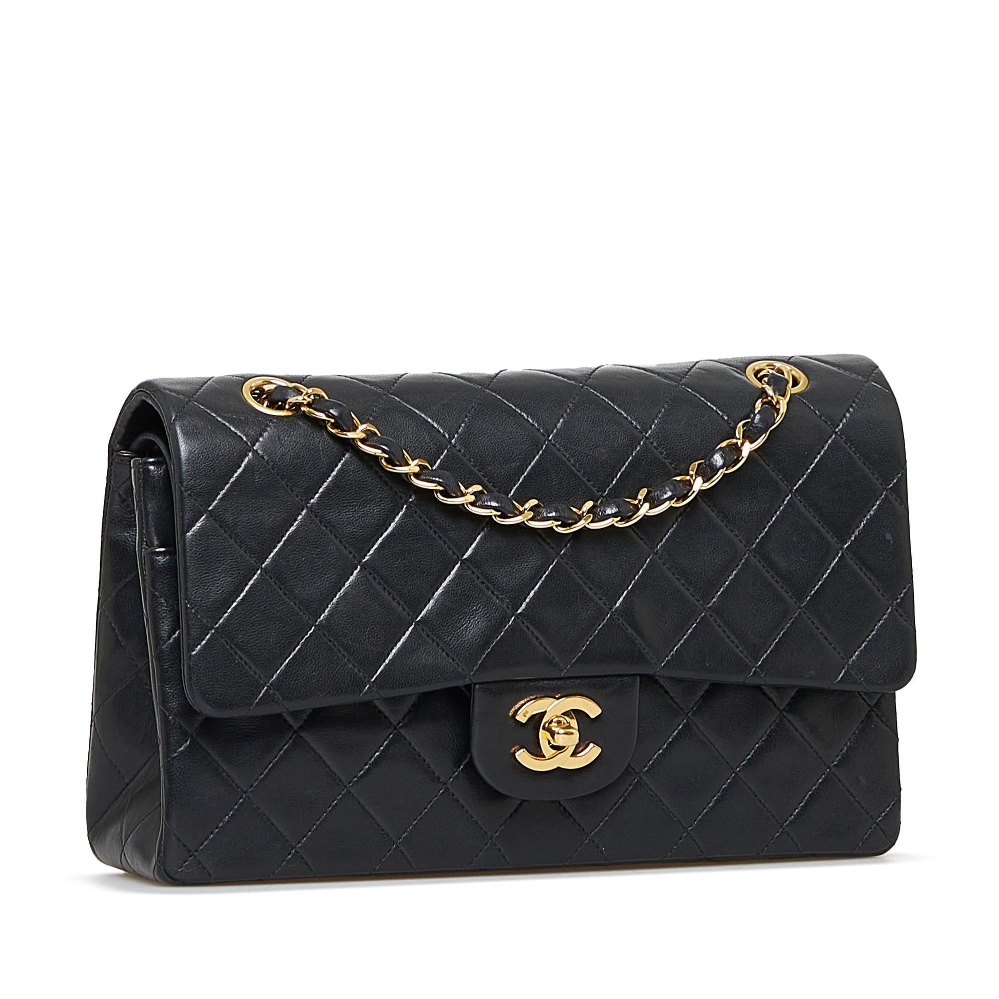 Chanel Classic Lambskin Double Flap SHG-Pl8ClU Handbag