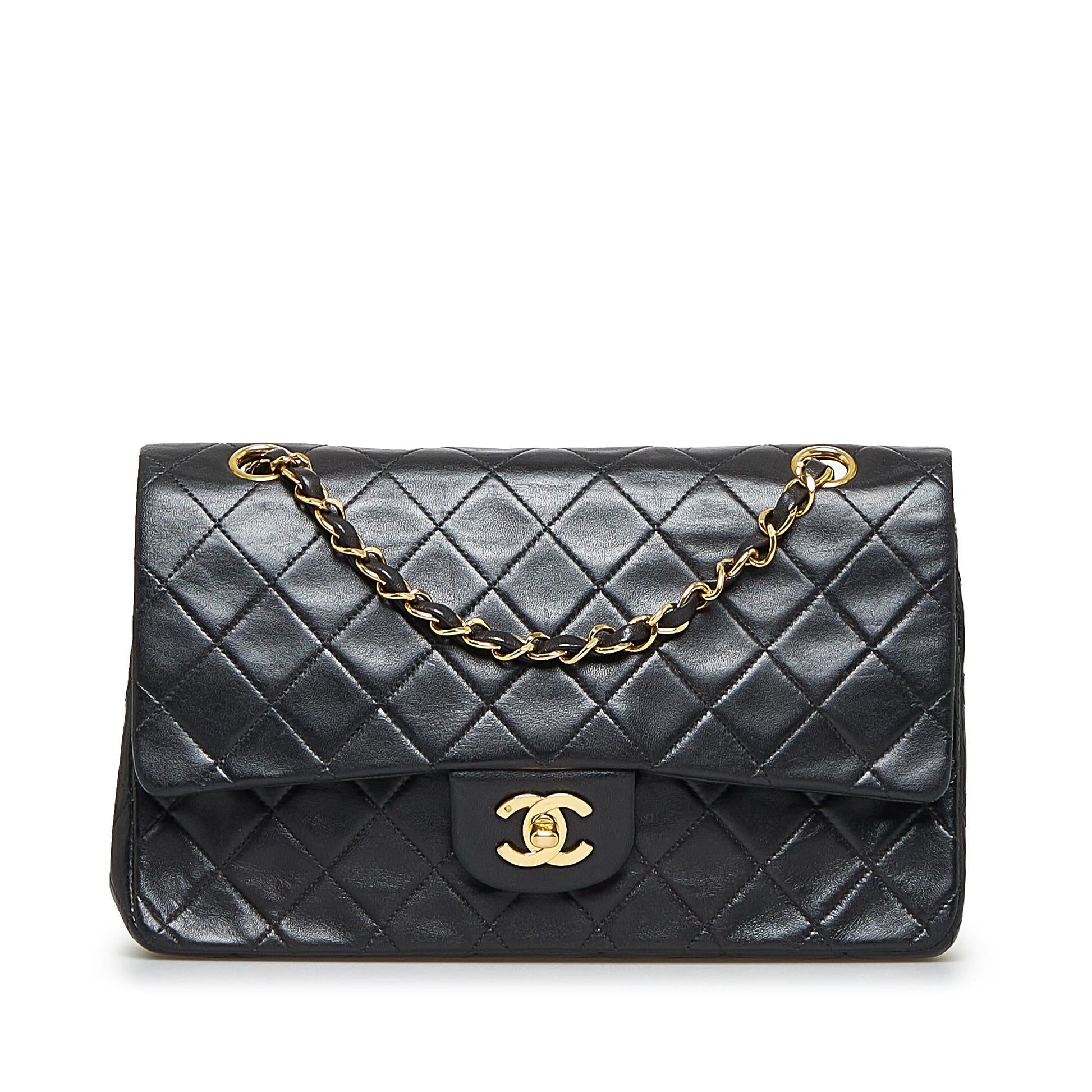 Chanel Classic Lambskin Double Flap SHG-iWstkh Handbag