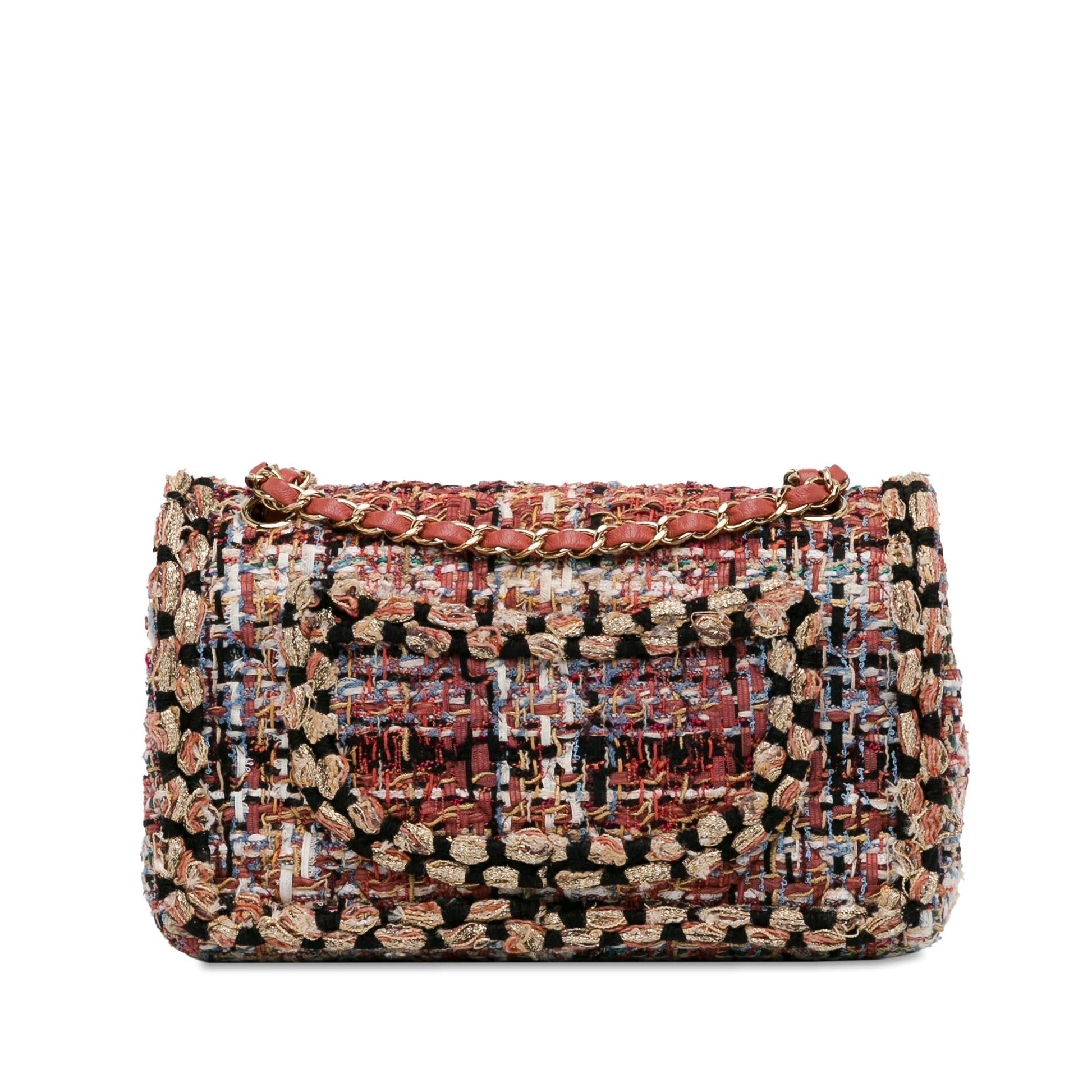 Chanel Medium Classic Tweed Double Flap (Shg-0Mvj4C) Bag
