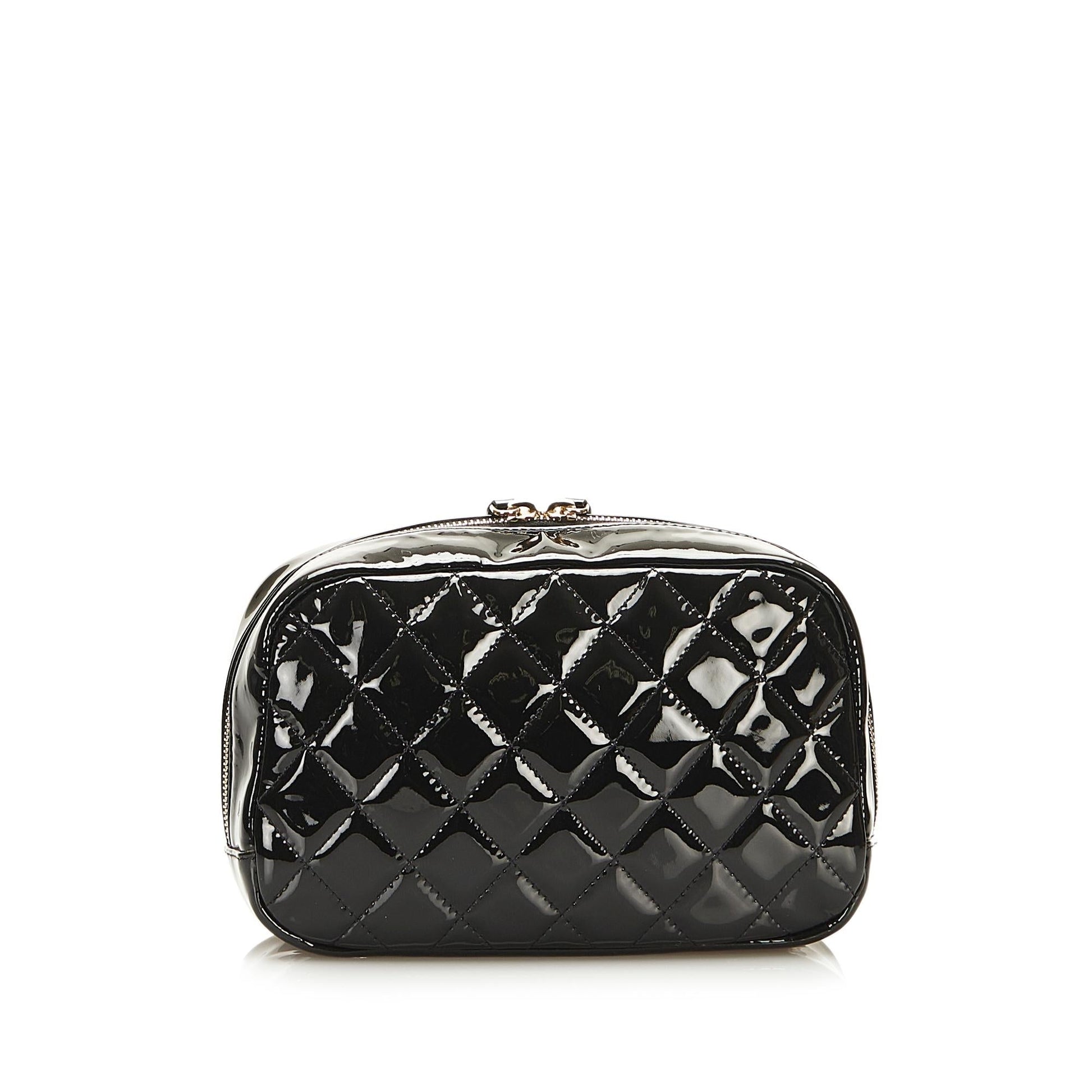 Chanel Curvy Cosmetic SHG-rMKslc Handbag