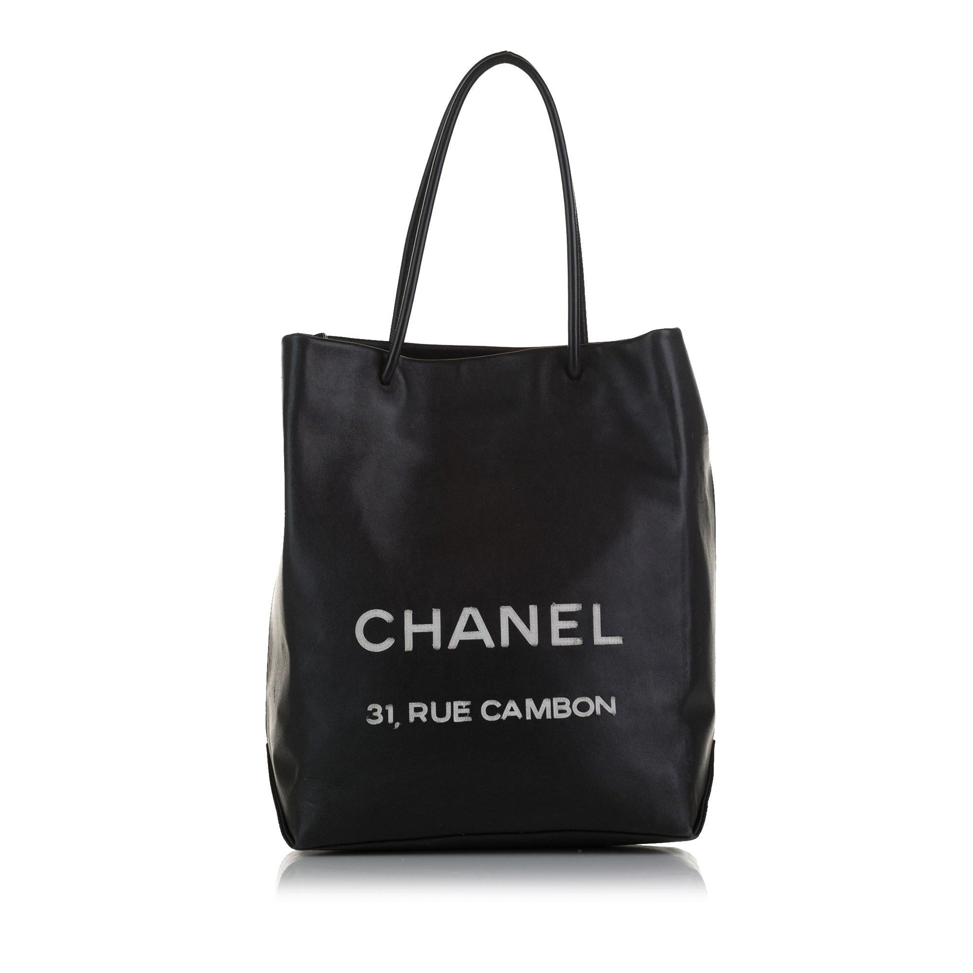 Chanel Essential Shopping SHG-yBIyGg Tote Bag