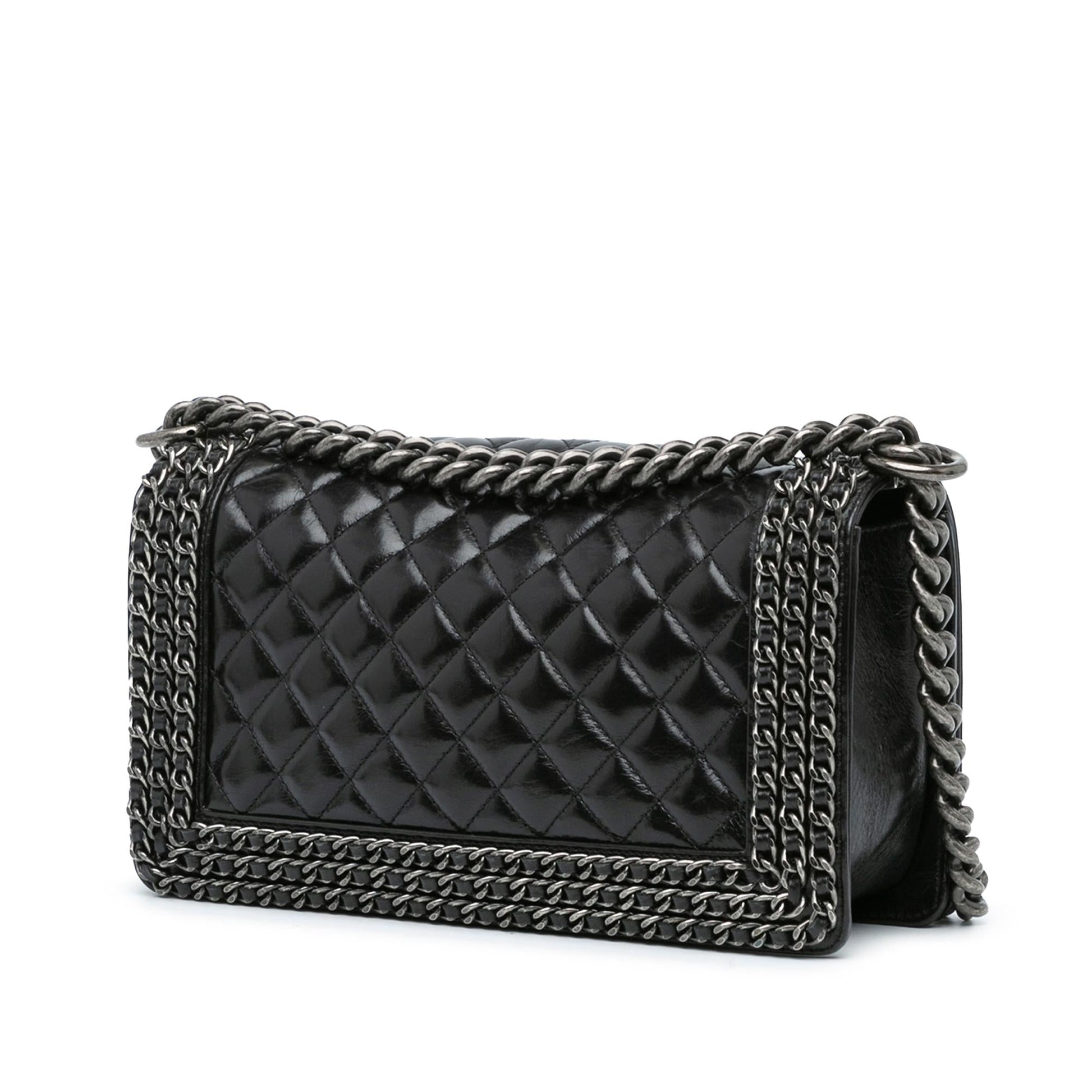 Chanel Glazed Calfskin Around Boy Flap SHG-DFQBG5 Handbag