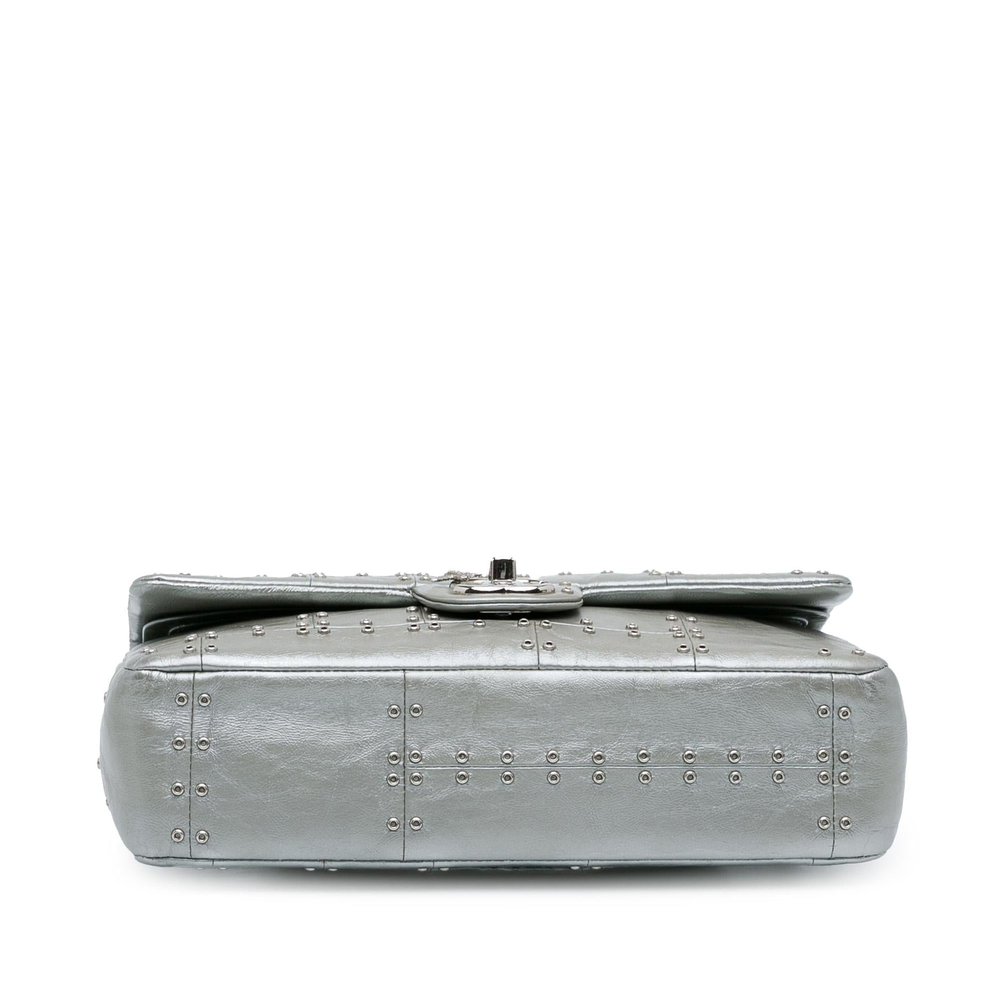 Chanel Medium Glazed Calfskin Grommet Embellished Airline Double Flap (SHG-3ngMjI)