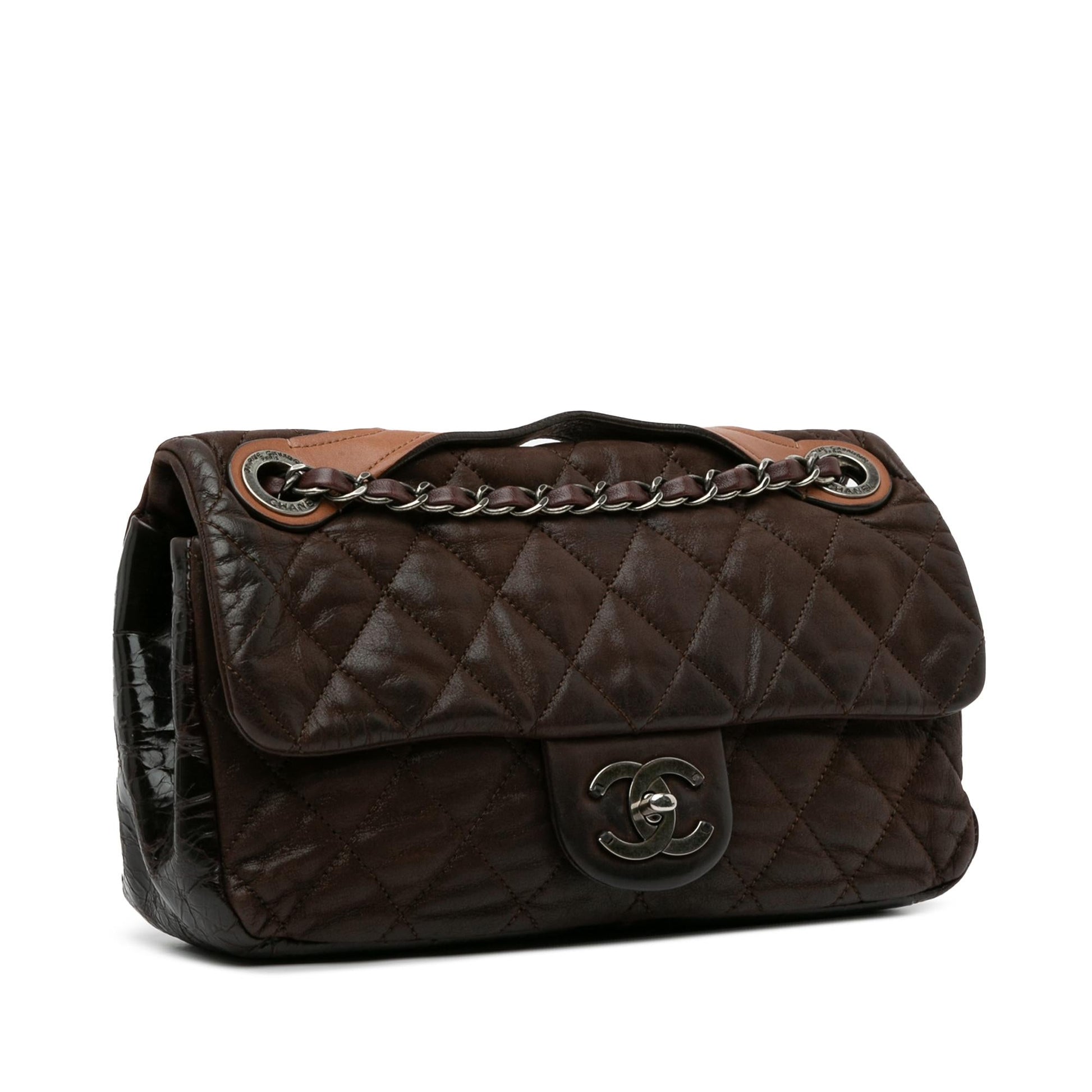 Chanel Iridescent Calfskin Mix Flap SHG-6KToLL Handbag