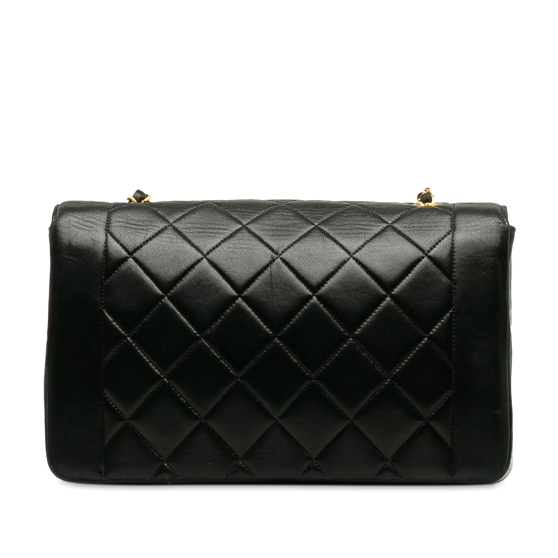 Chanel Medium Lambskin Diana Flap (Shg-Ckvsgc) Bag