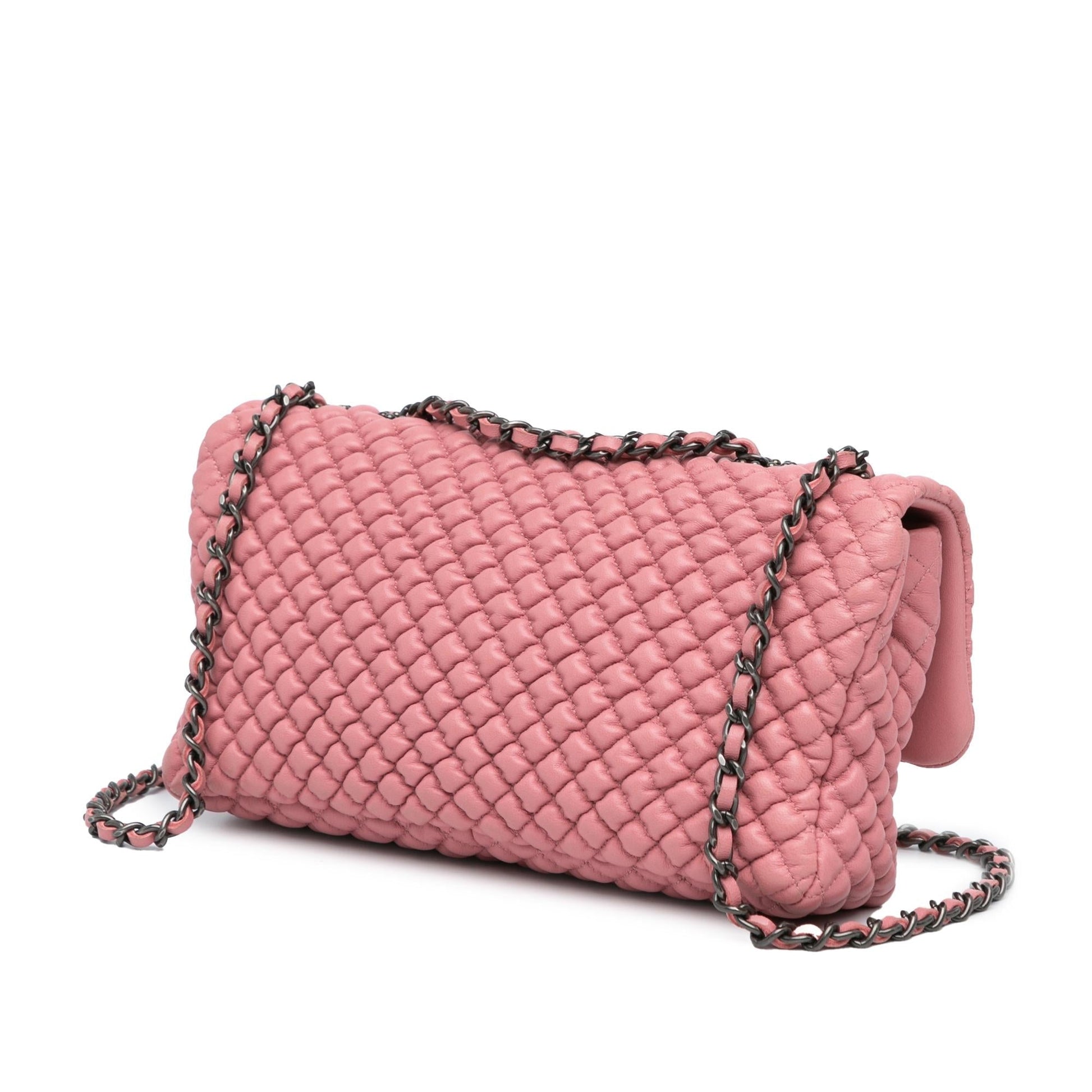 Chanel Microquilted Lambskin Flap SHG-ZOgysV Handbag