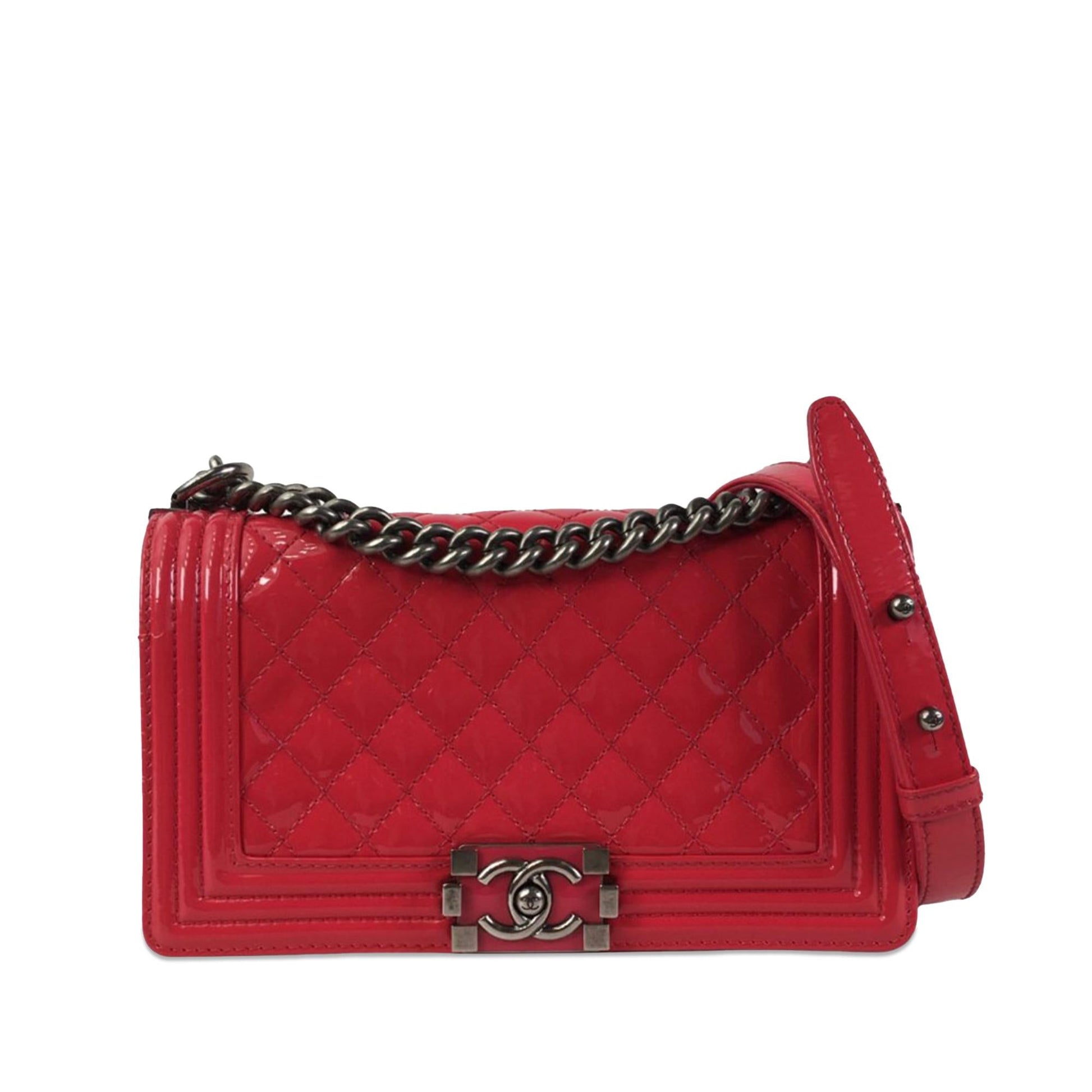 Chanel Medium Patent Boy Flap (Shg-Q9F2Og) Bag