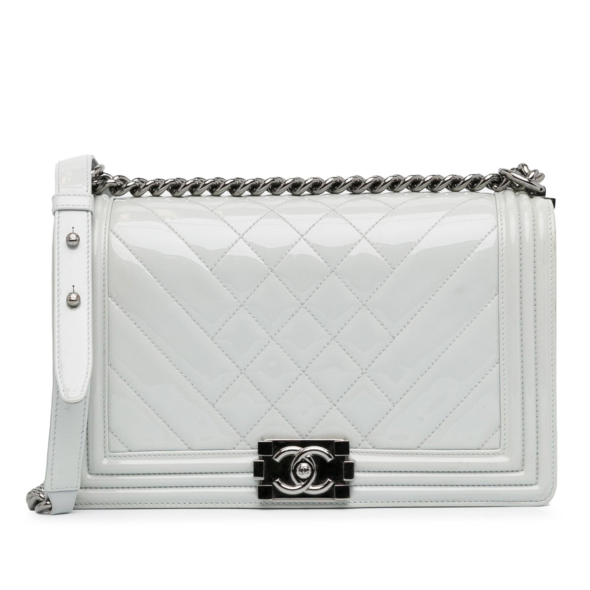 Chanel Patent Boy Flap SHG-xNr2HC Handbag