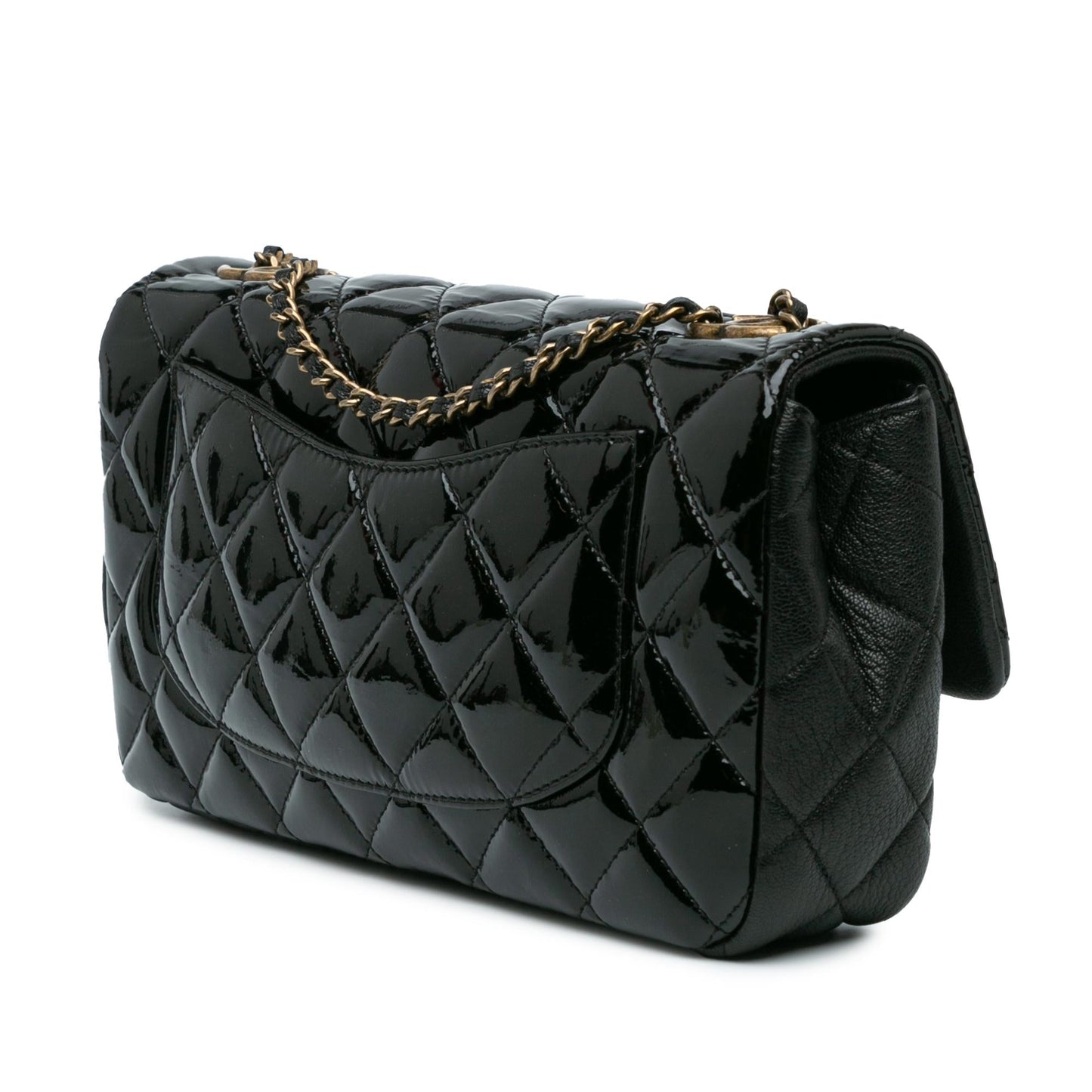 Chanel Patent Goatskin CC Eyelet Flap SHG-Xldzli Handbag