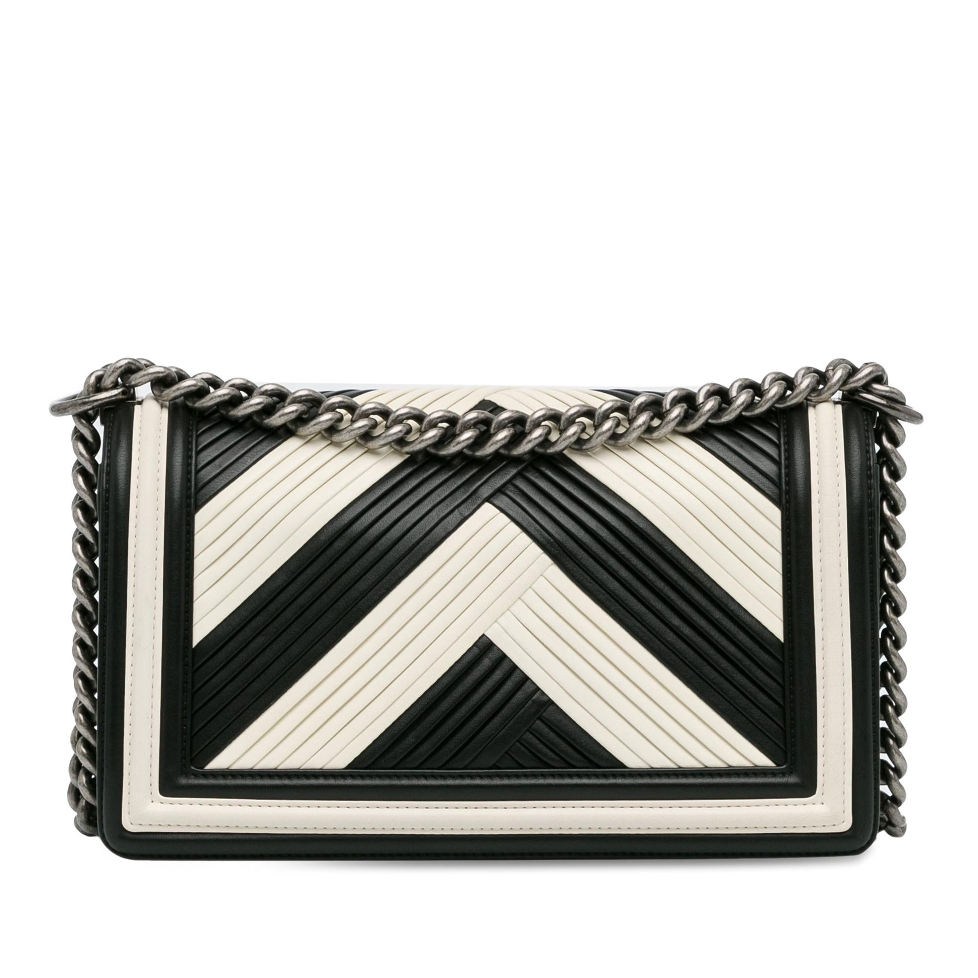 Chanel Medium Pleated Calfskin Boy In Rome Flap (Shg-Dqwgfz) Bag