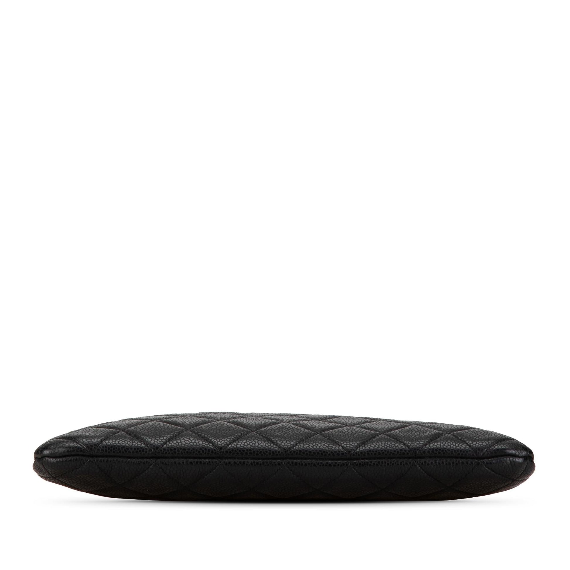 Chanel Quilted Caviar O SHG-iUwYer Clutch Bag