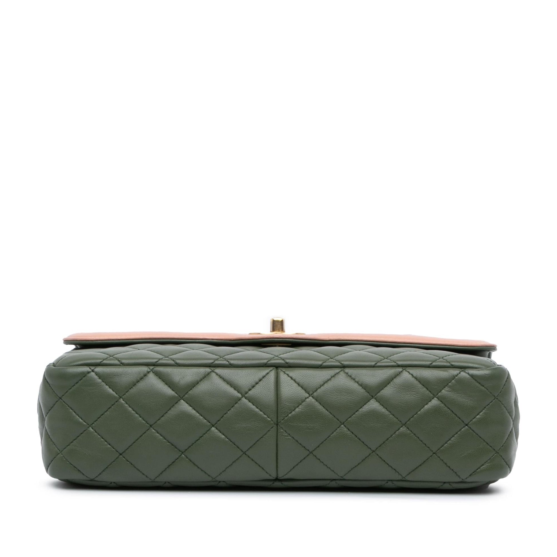 Chanel Quilted Lambskin Two-Tone Day Flap SHG-iv4oiK Handbag