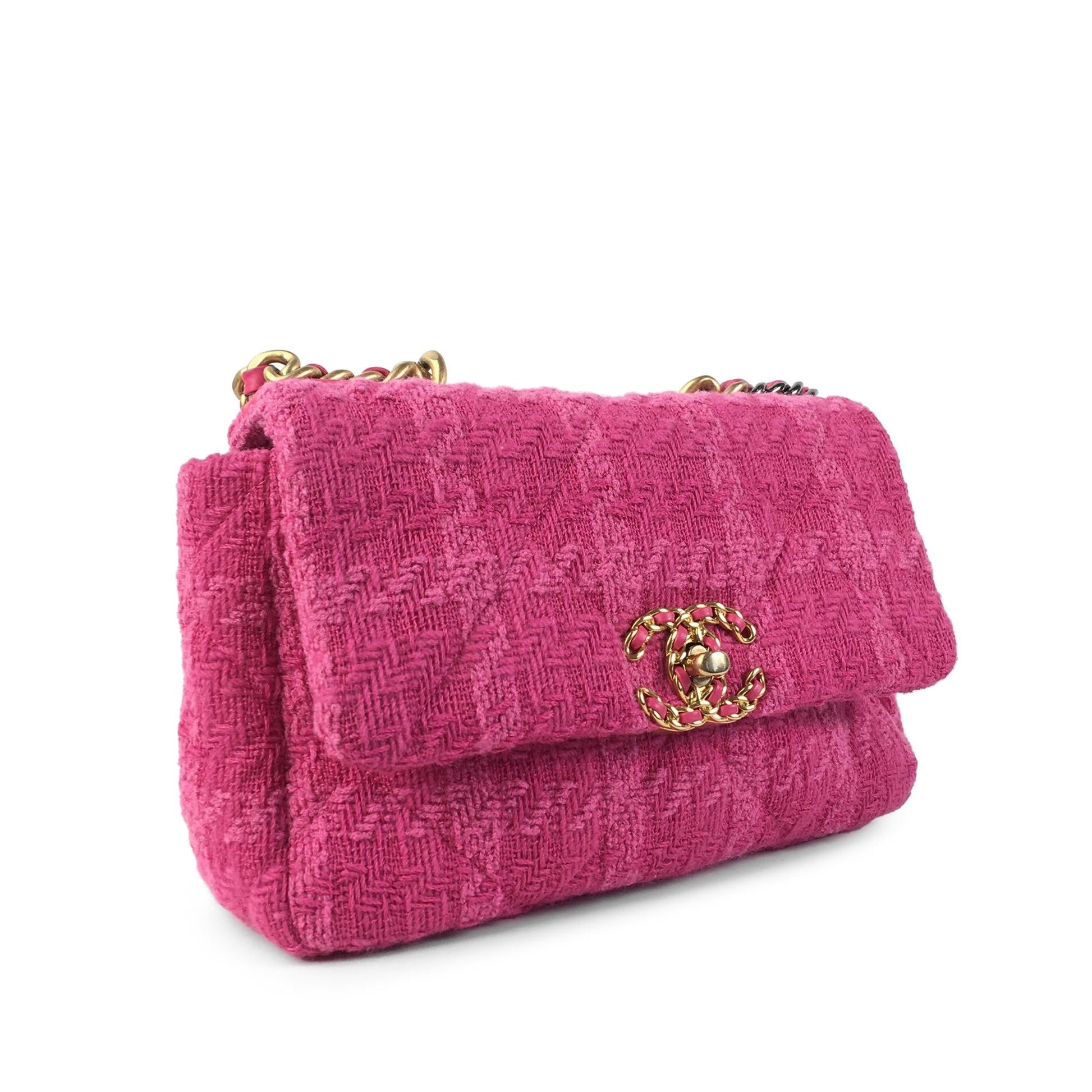 Chanel Medium Tweed 19 Flap (Shg-Njtjmw) Bag