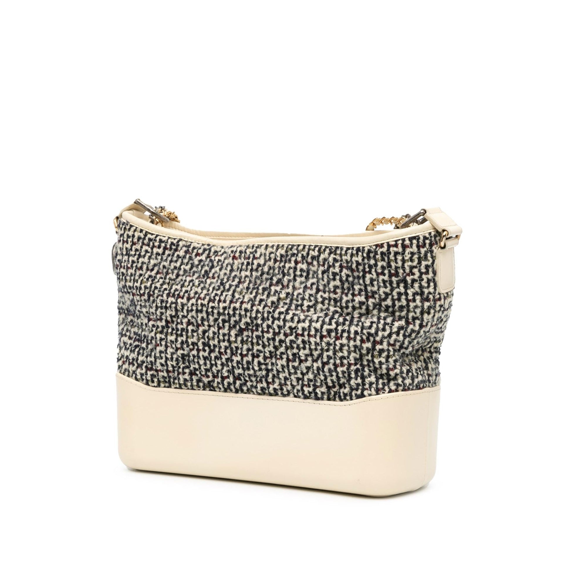 Chanel Medium Tweed and Lambskin Gabrielle Crossbody (SHG-gi8Xjt)