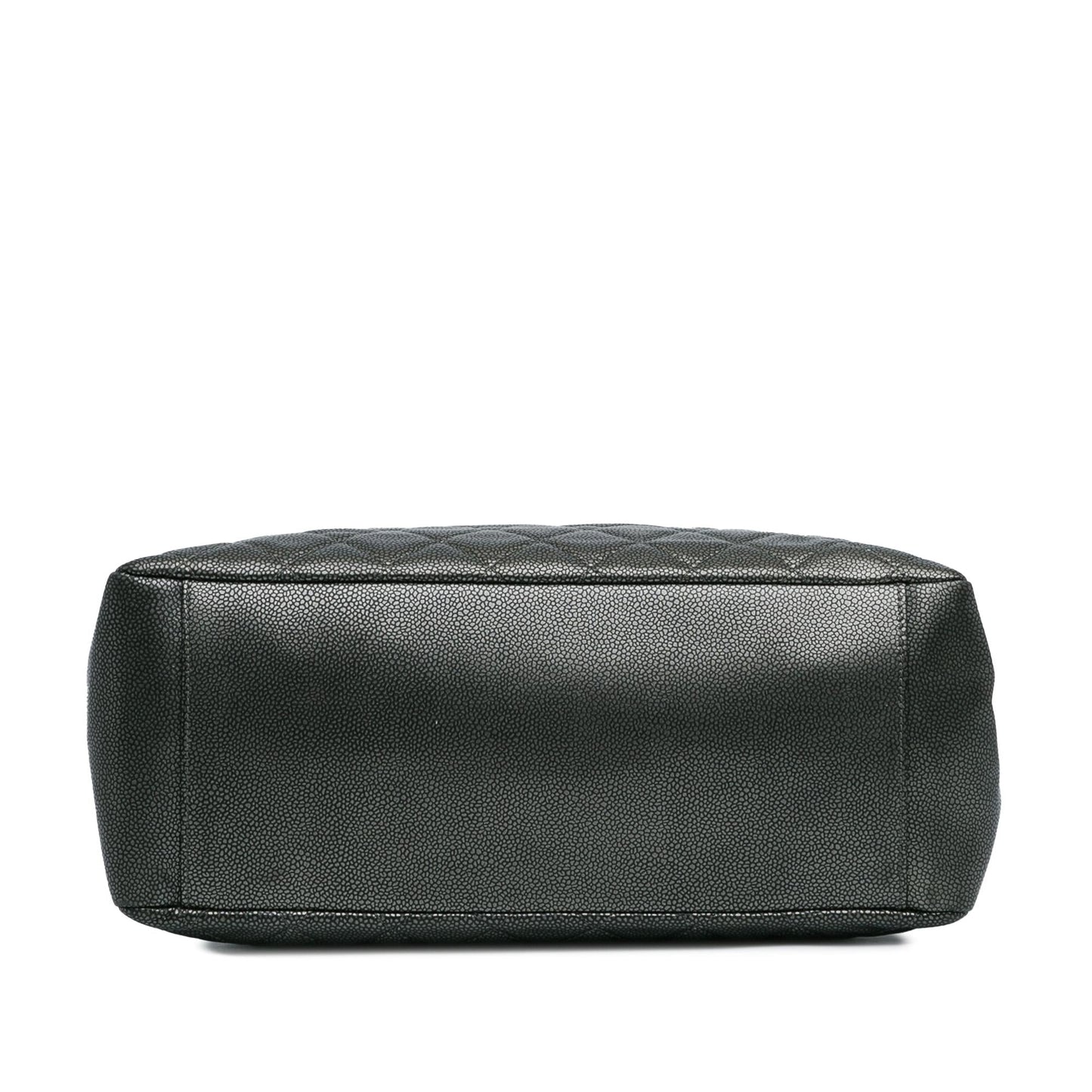 Chanel Metallic Caviar Grand Shopping Tote (SHG-ZLtc4Q)