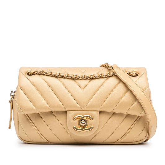 Chanel CC Flap Chevron SHG-loW9EK Leather Crossbody Bag