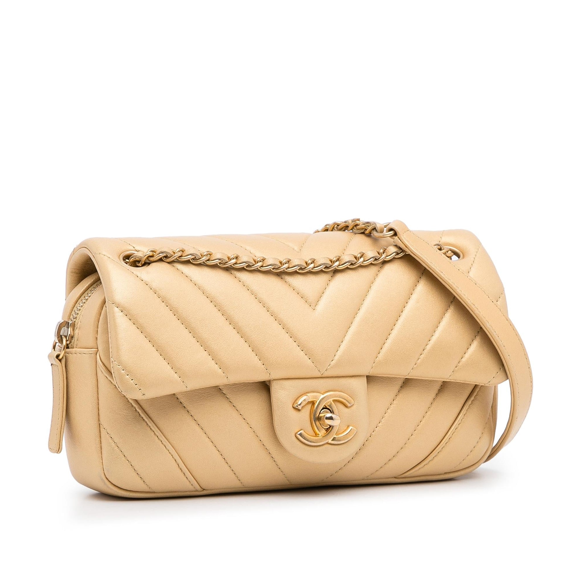 Chanel CC Flap Chevron SHG-loW9EK Leather Crossbody Bag