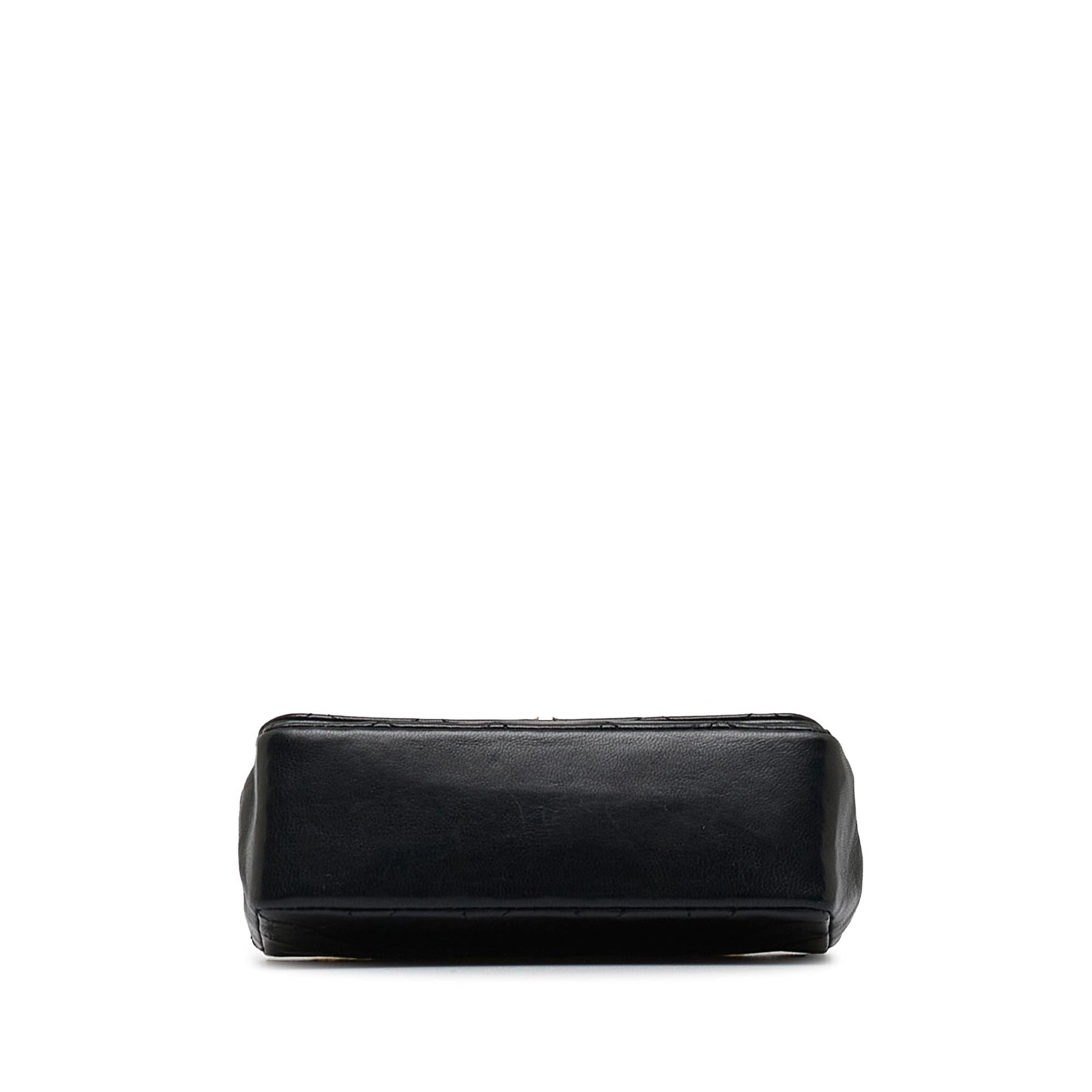 Chanel Mini CC Quilted Lambskin Flap (SHG-vKkjGB)