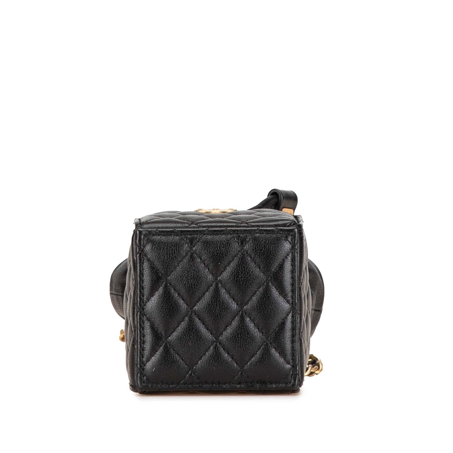 Chanel Calfskin Square Drawstring Bucket SHG-wJSkso Jewelry