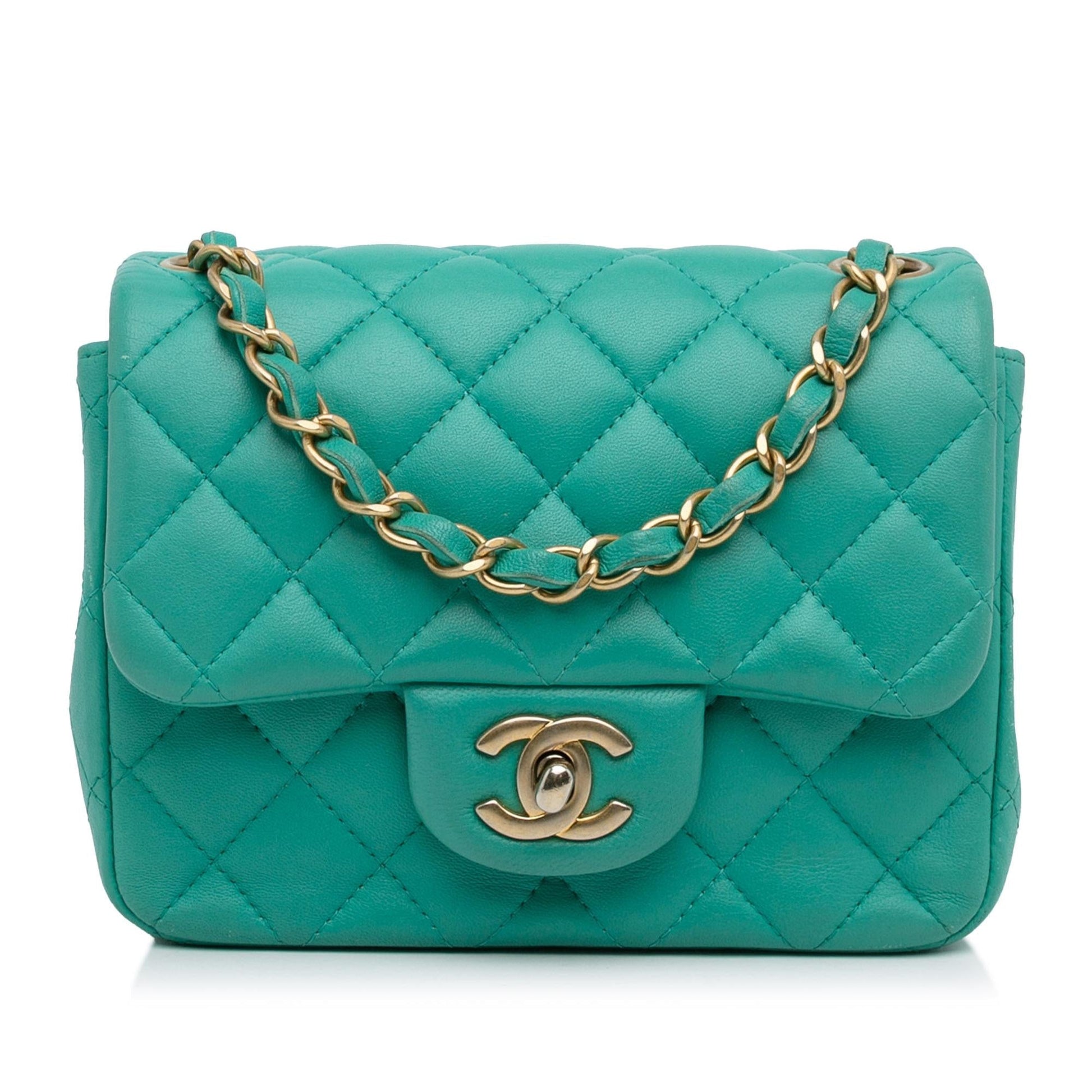 Chanel Classic Square Lambskin Single Flap SHG-oxXAOp Shoulder Bag