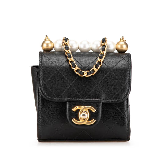 Chanel Goatskin Chic Pearls On Clutch Bag Chain 1