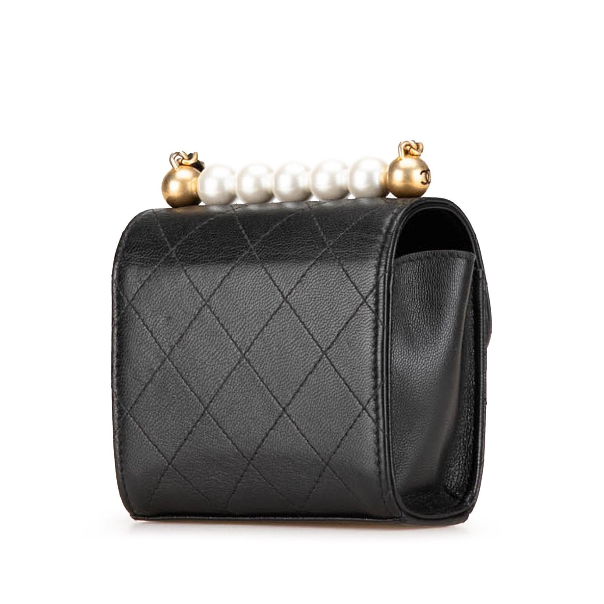 Chanel Goatskin Chic Pearls On Clutch Bag Chain 2