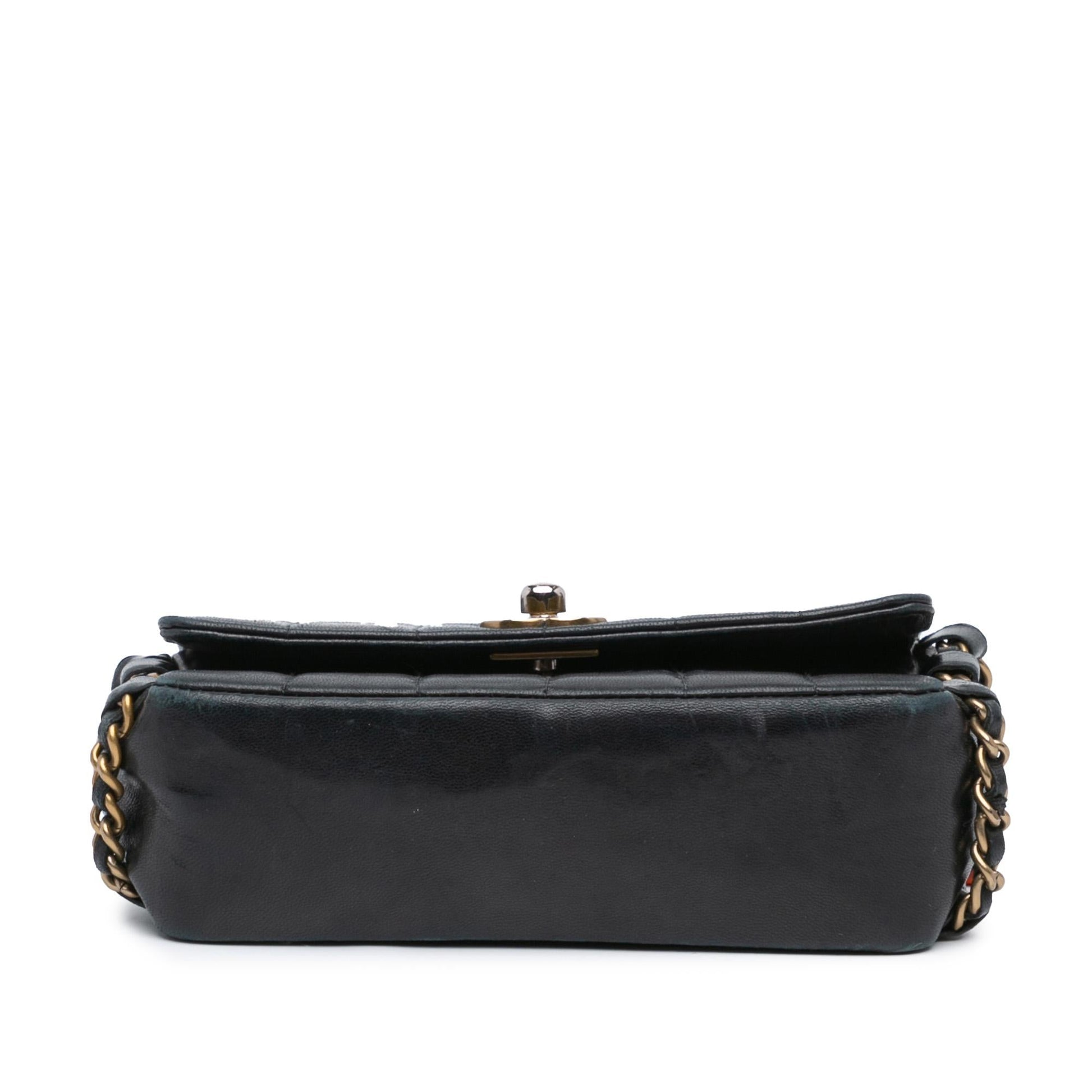 Chanel Lambskin Choco Bar Charms Flap SHG-fLjuBx Key Chain
