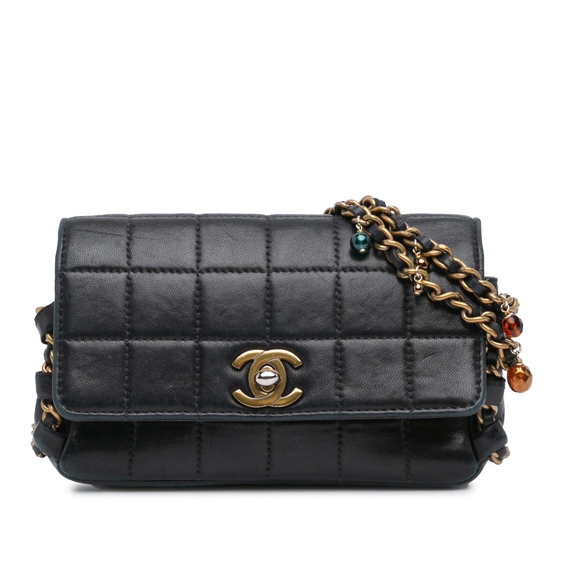 Chanel Lambskin Choco Bar Charms Flap SHG-fLjuBx Key Chain