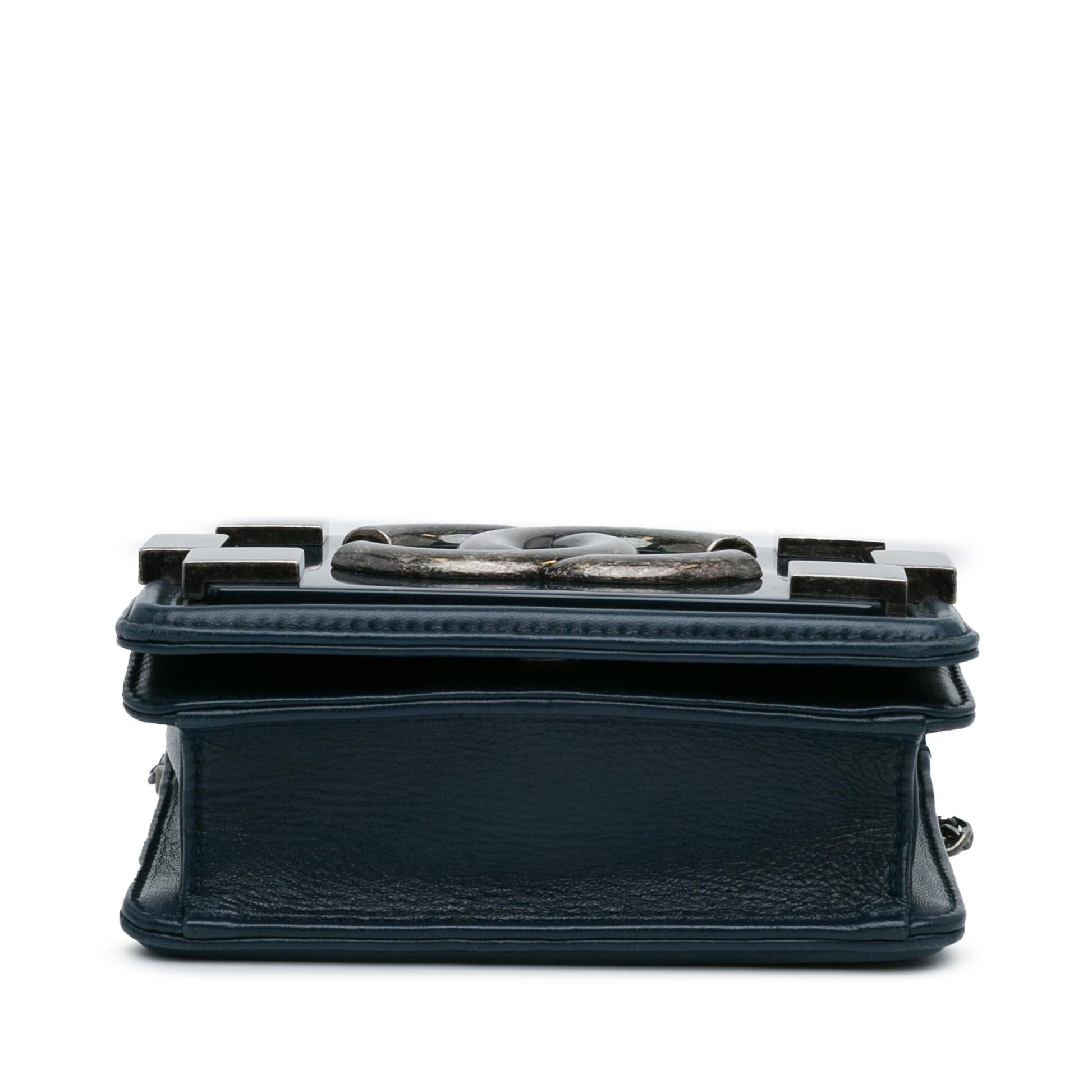 Chanel Mini Plexiglass and Leather Boy Brick Flap (SHG-I Hc5)
