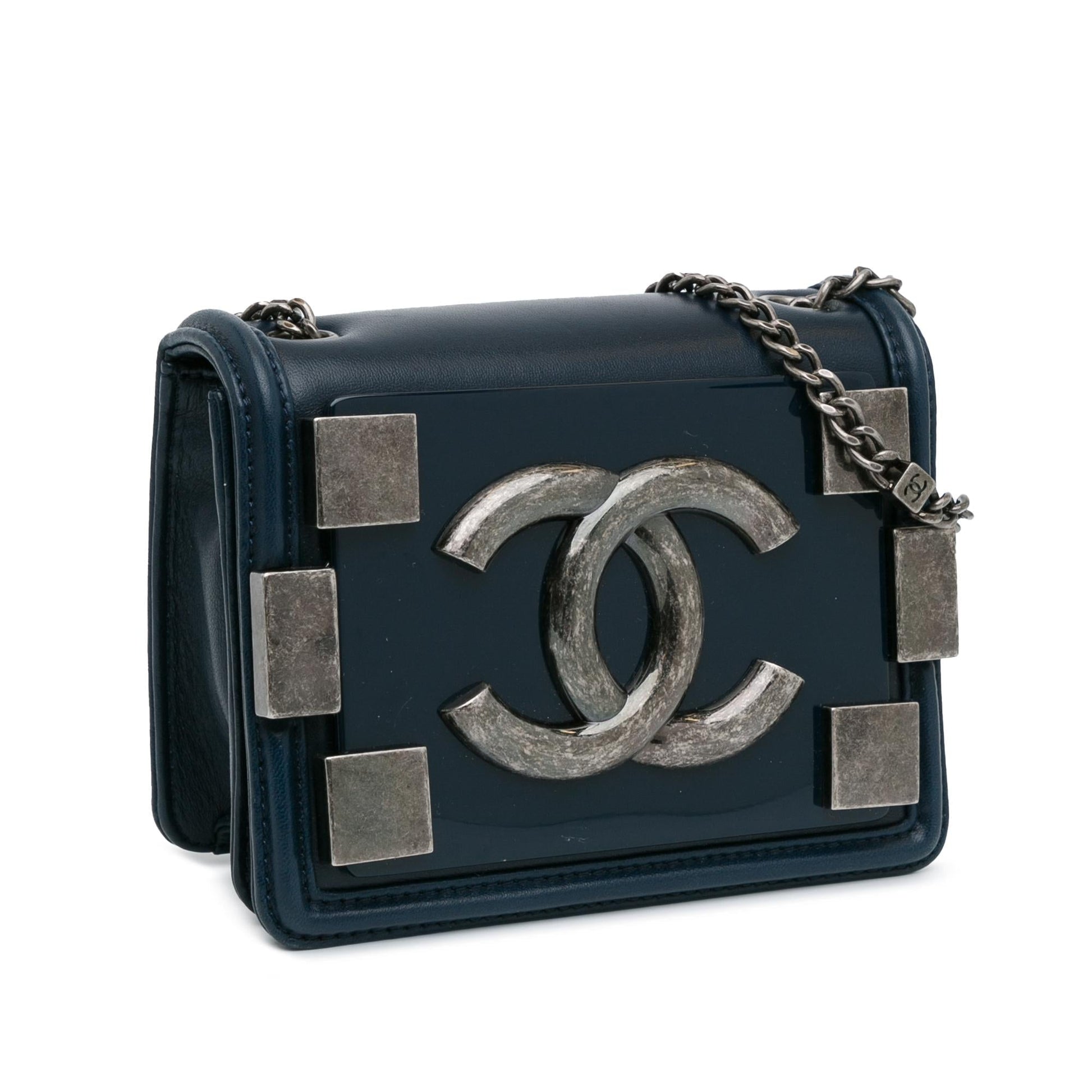 Chanel Plexiglass and Boy Brick Flap (SHG-I Hc5) Leather Denim Jewelry