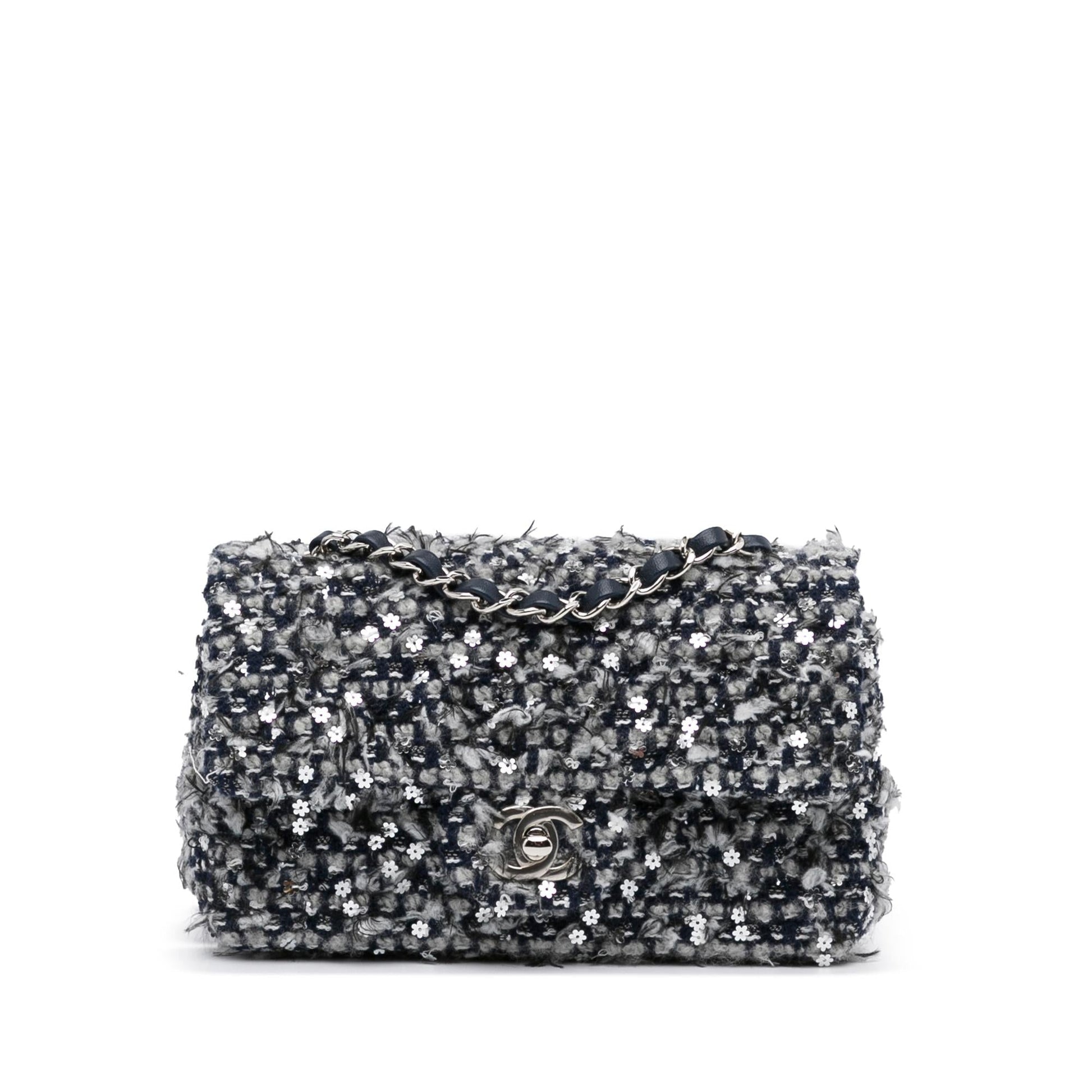 Chanel Sequin Tweed Flap SHG-4UBu25 Crossbody Bag