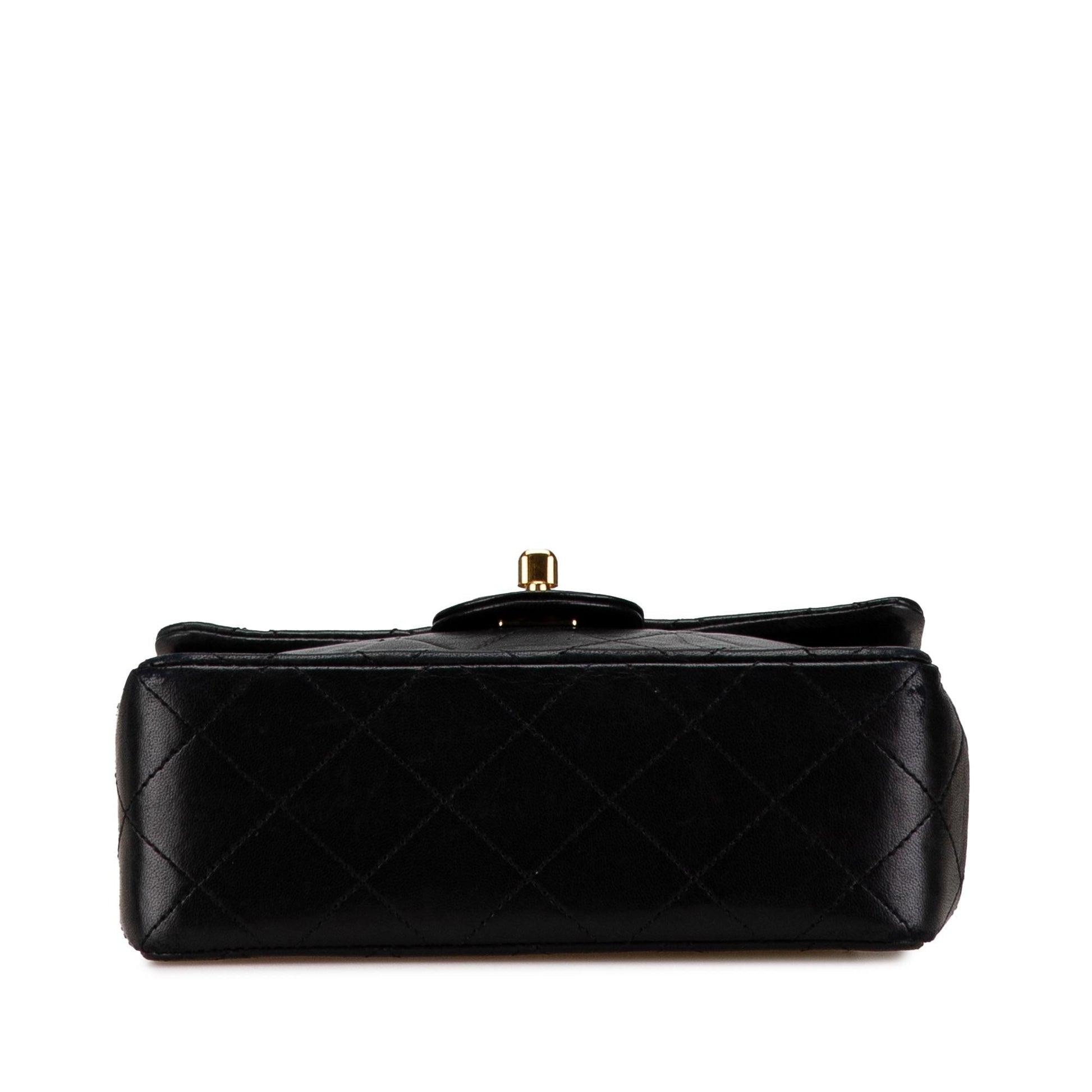 Chanel Square Classic Lambskin Single Flap SHG-uffUKC Mini Bag