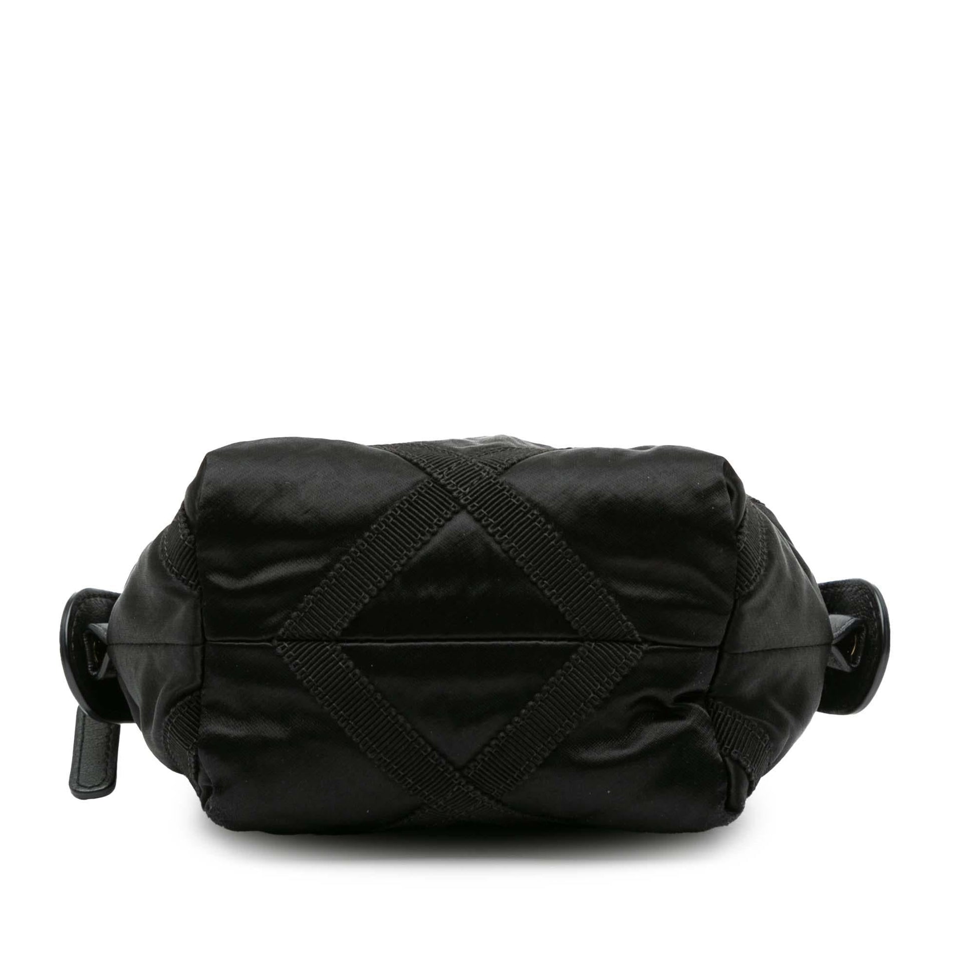 Chanel Nylon Grosgrain Lifestyle SHG-UydKYK Clutch Bag