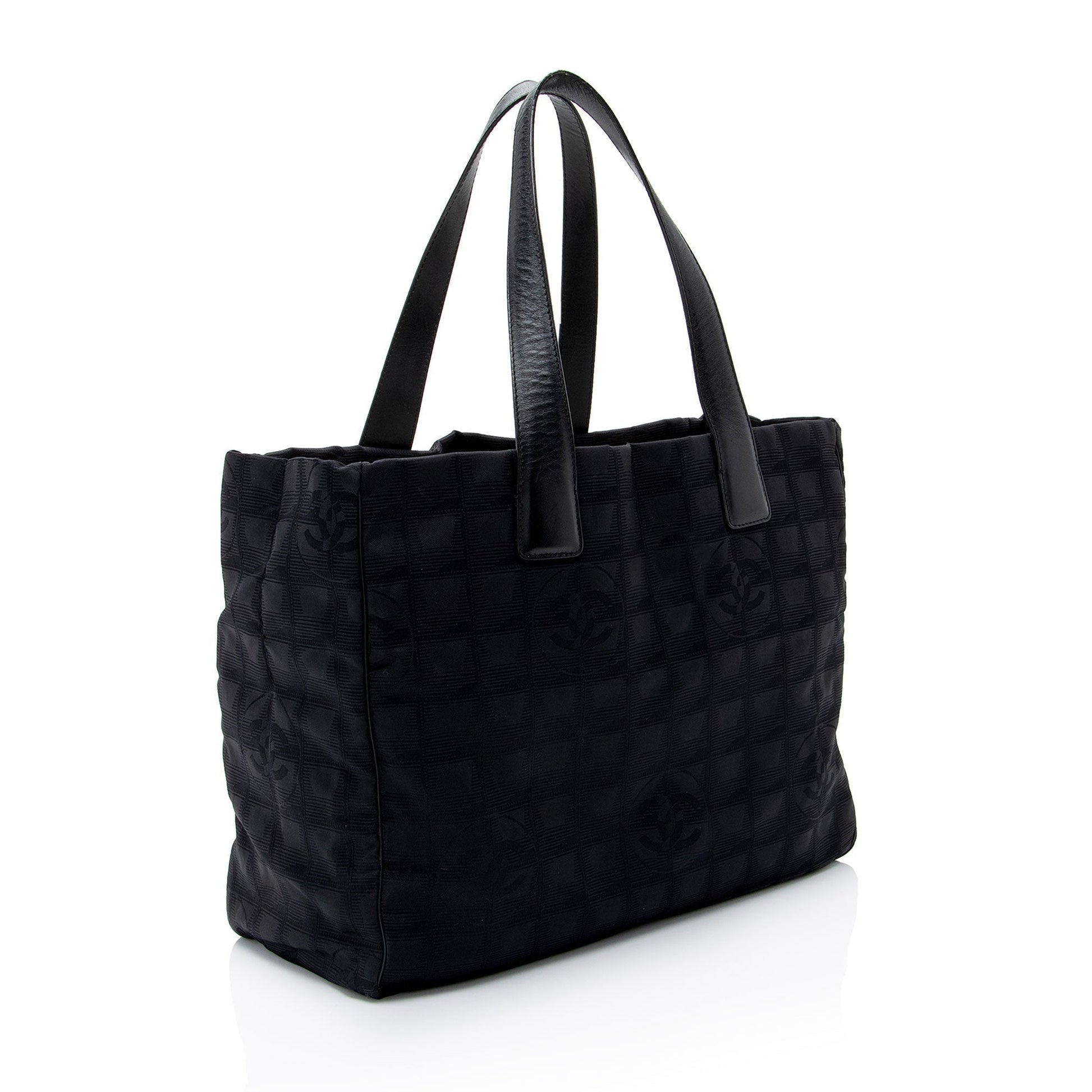 Chanel Nylon Ligne SHF-LAMMG5 Travel Bag