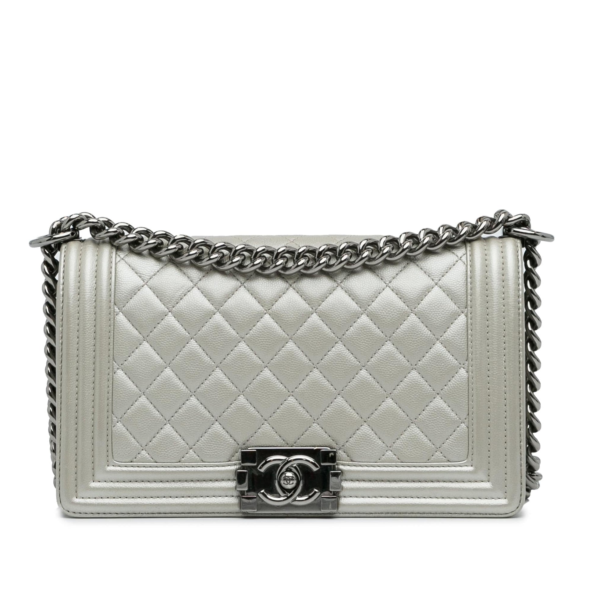Chanel Old Quilted Caviar Boy Flap Handbag Flap 4