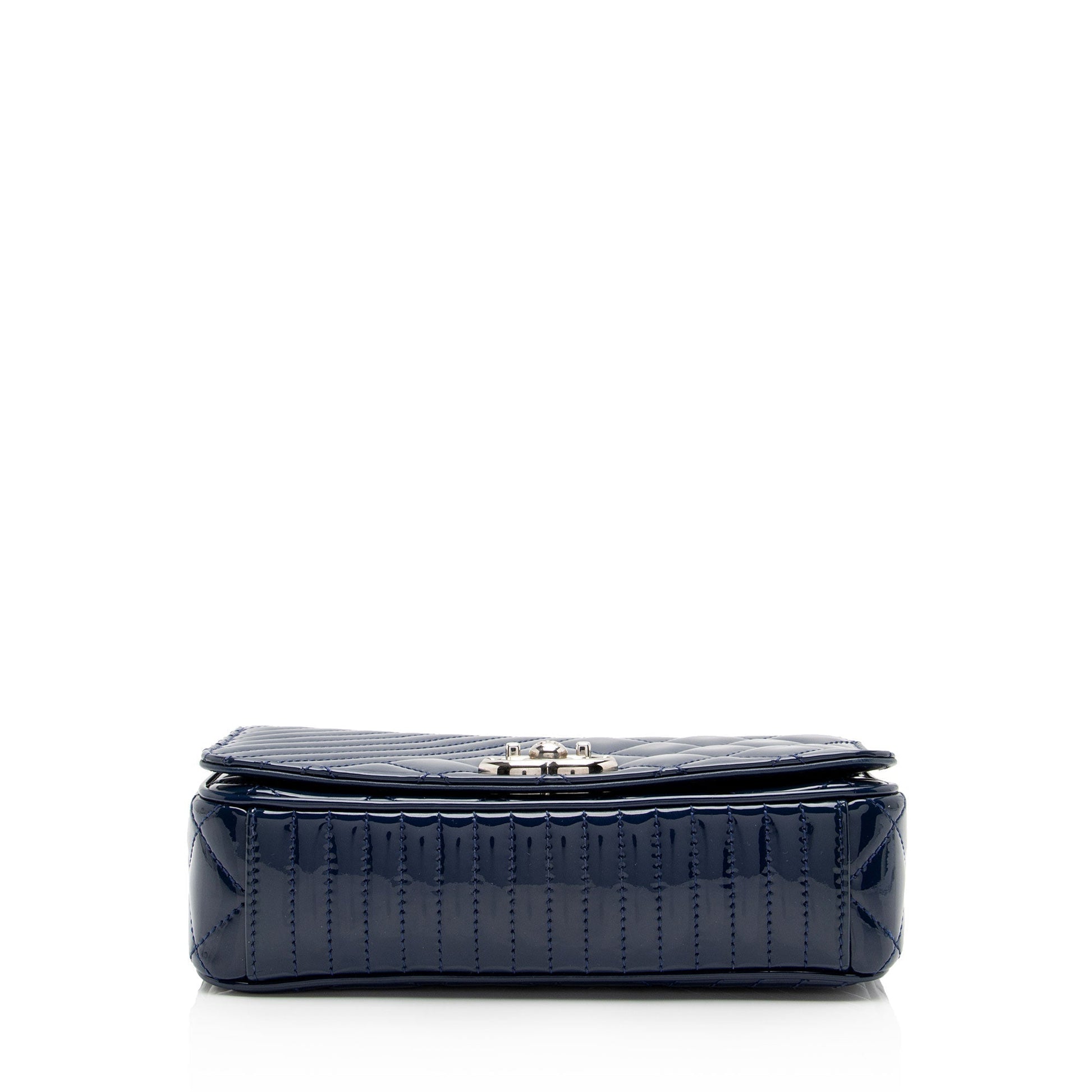 Chanel Patent Leather Coco Boy Small Flap Bag (SHF-mwPK8i)