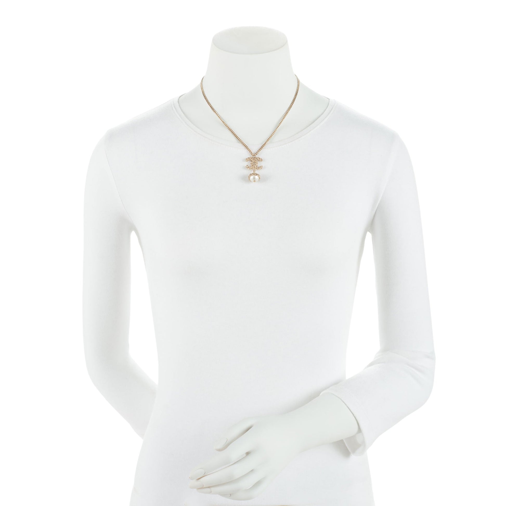 Chanel Pearl Cc Drop Necklace (Shf-7Myrga)