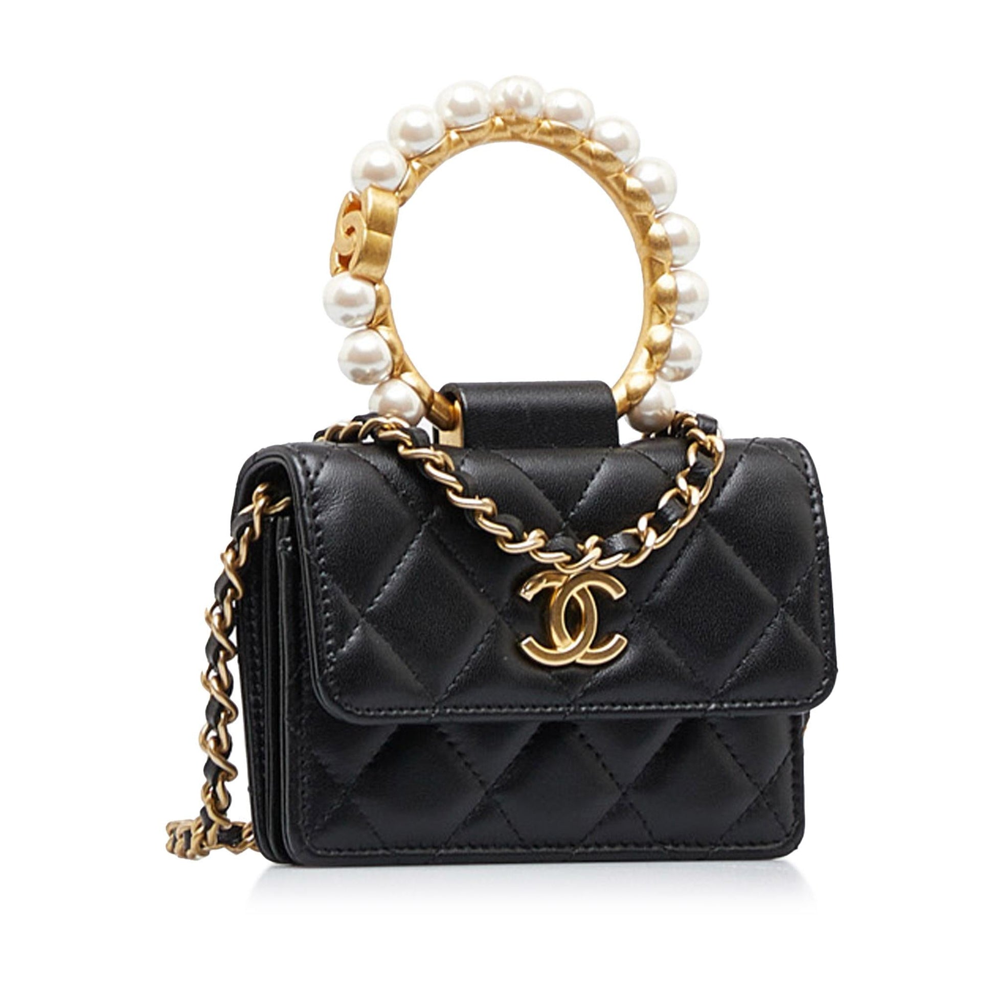 Chanel Pearl Crown On SHG-AvIaAb Clutch Bag