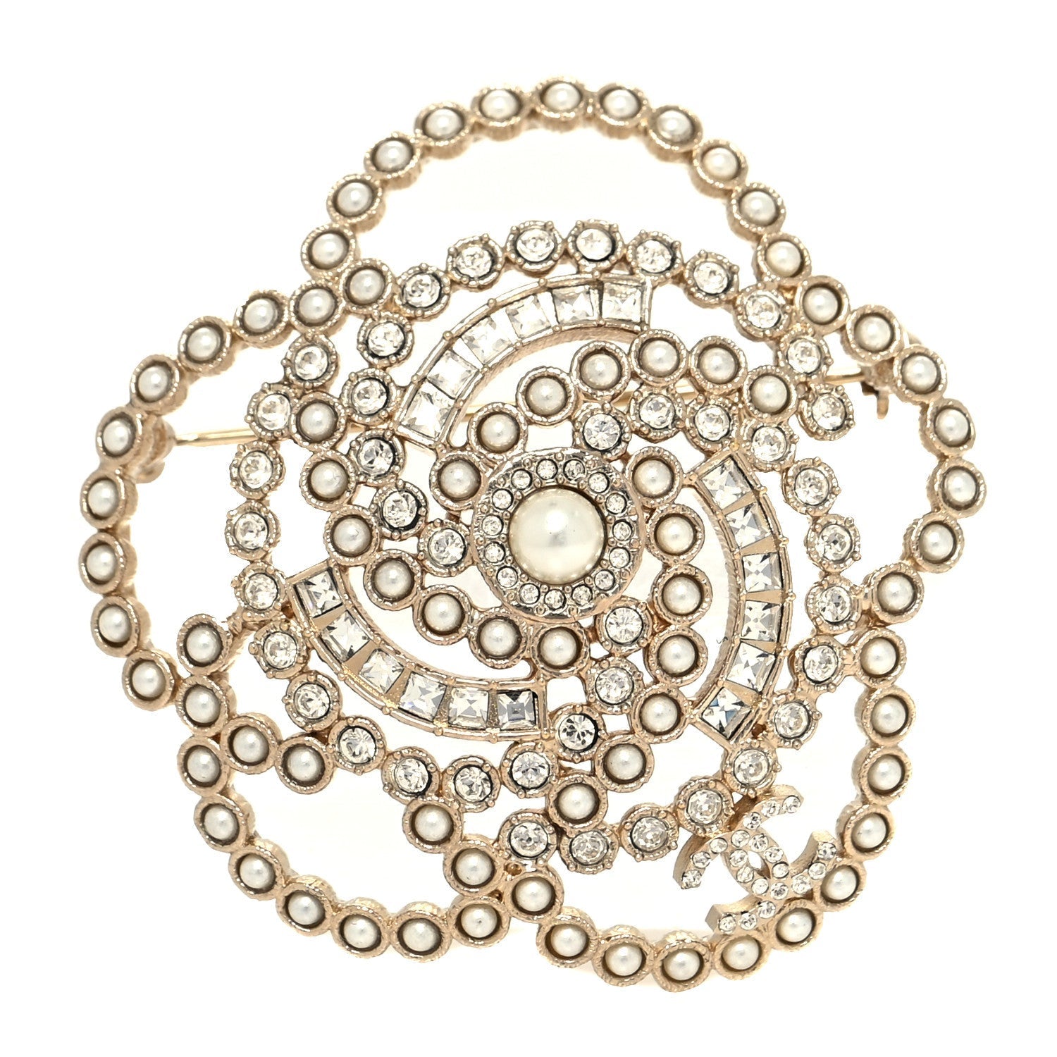 Chanel CAMELLIA PEARL CRYSTAL LACE BROOCH Handbag