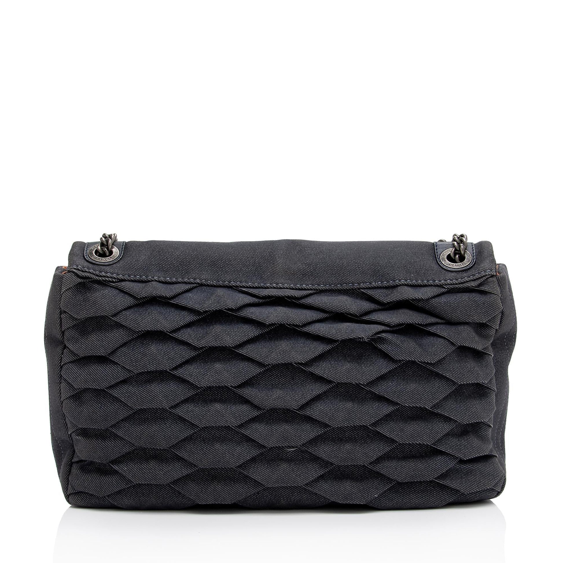 Chanel Pleated Denim Turtle Flap SHF-2bTG49 Shoulder Bag