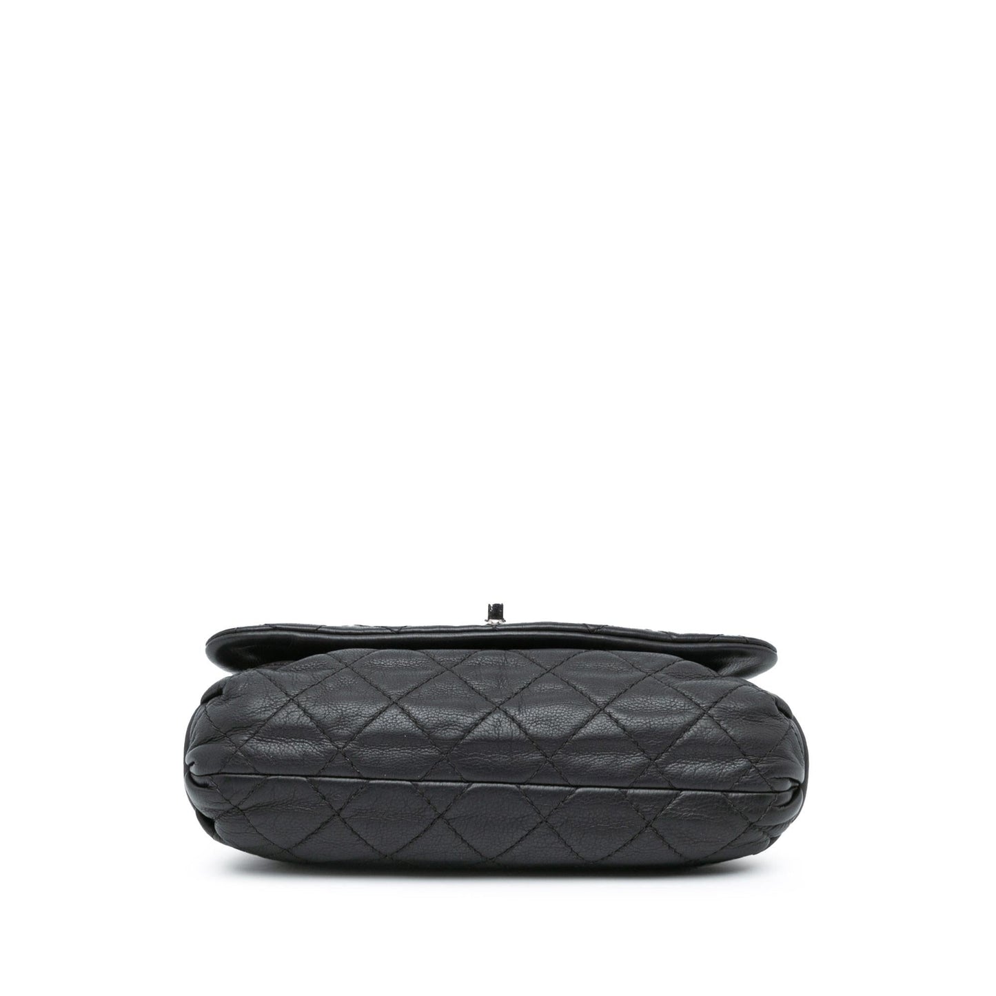 Chanel Quilted Calfskin Curvy Flap (Shg-7Xhjvx) Bag