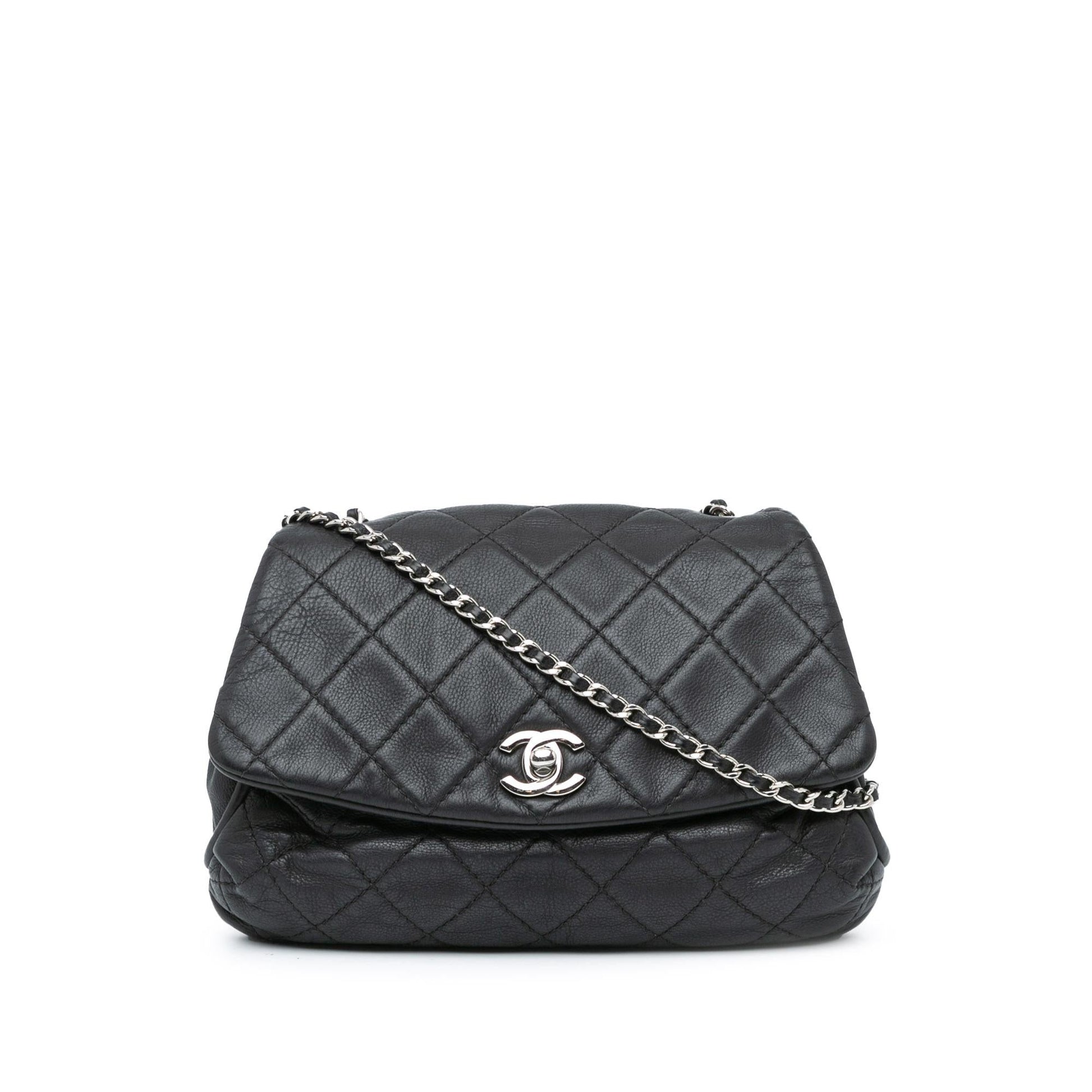 Chanel Quilted Calfskin Curvy Flap (Shg-7Xhjvx) Bag