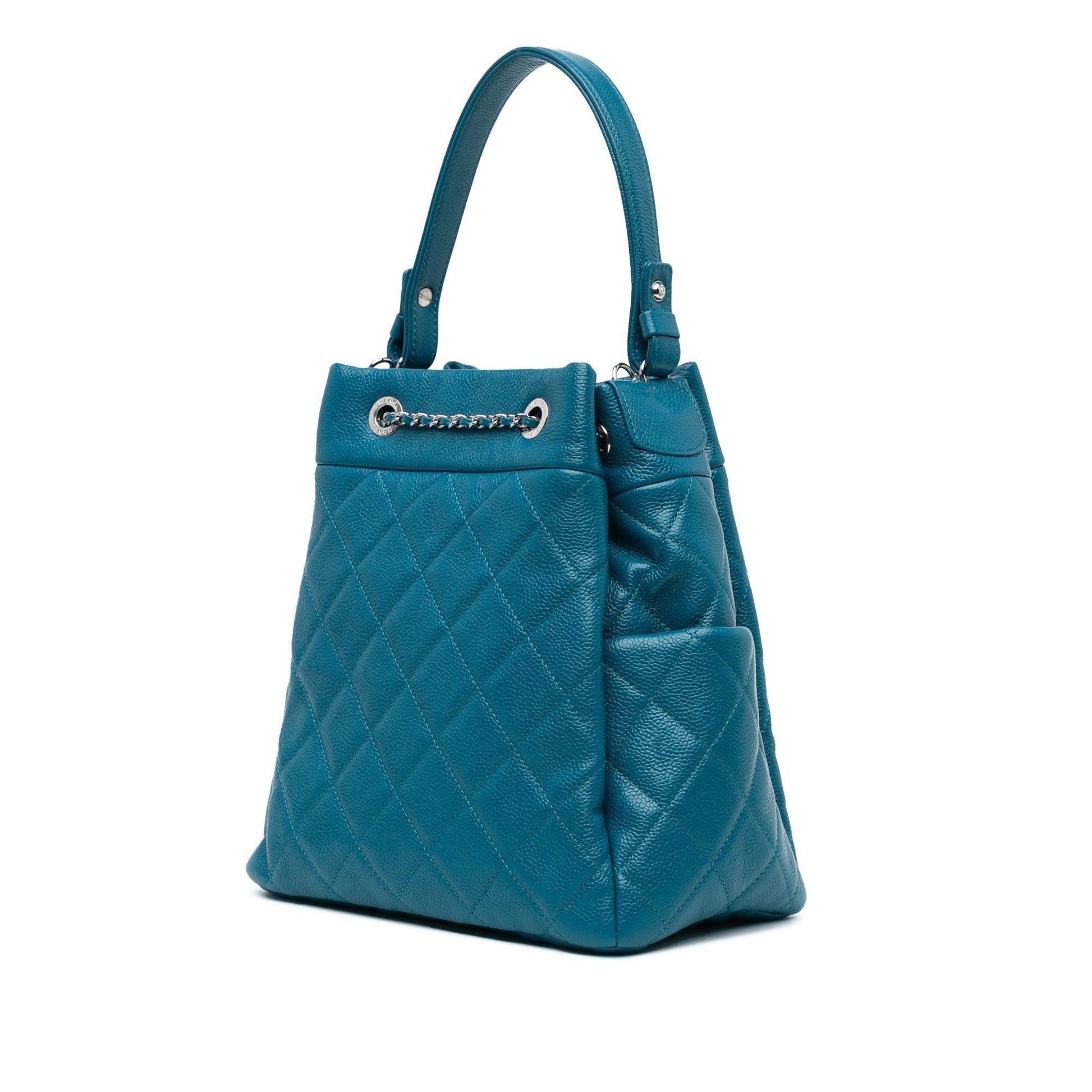 Chanel Quilted Caviar Drawstring Bucket SHG-jhFetp Jewelry